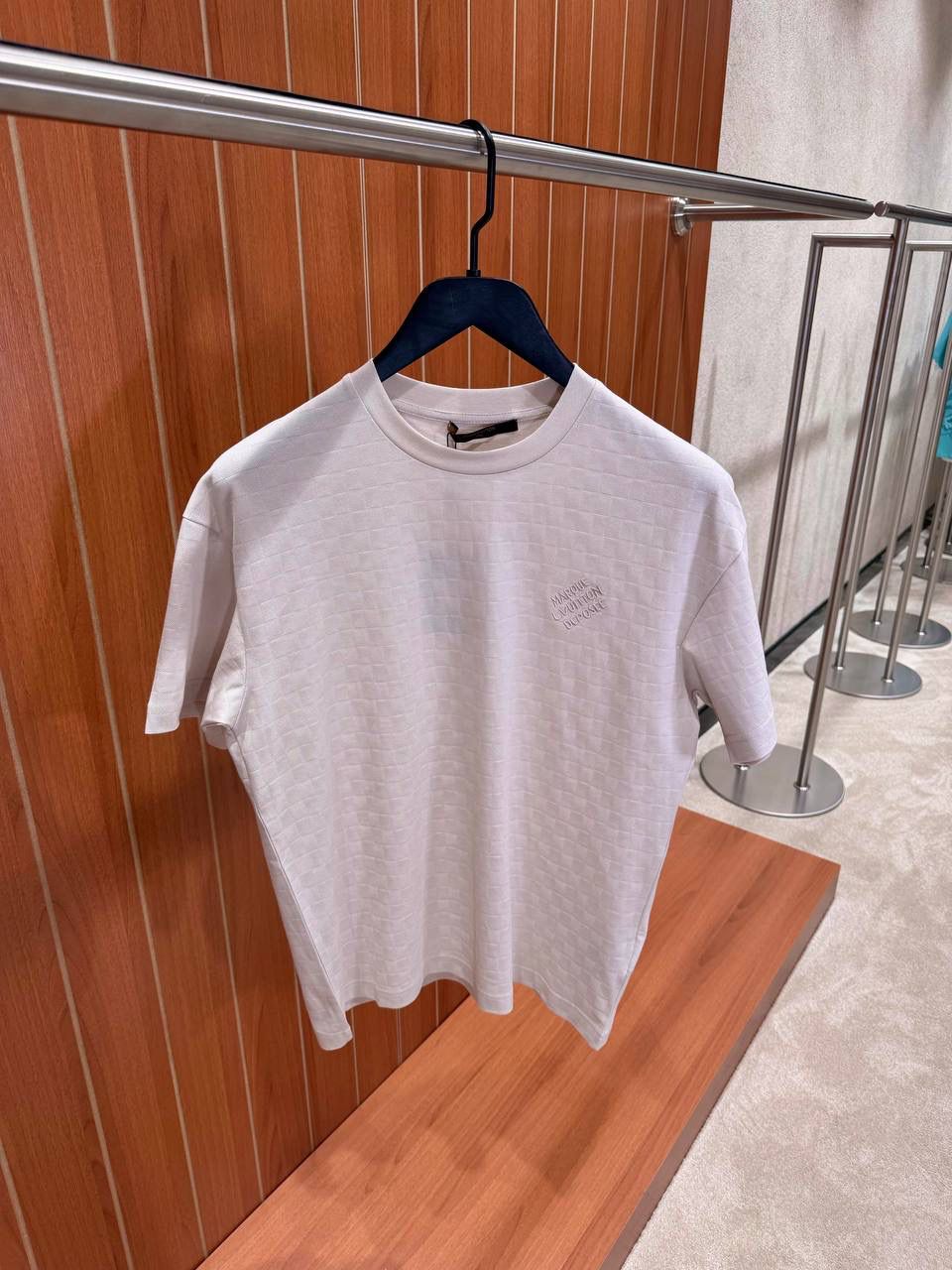 LV Short-Sleeved T-Shirt