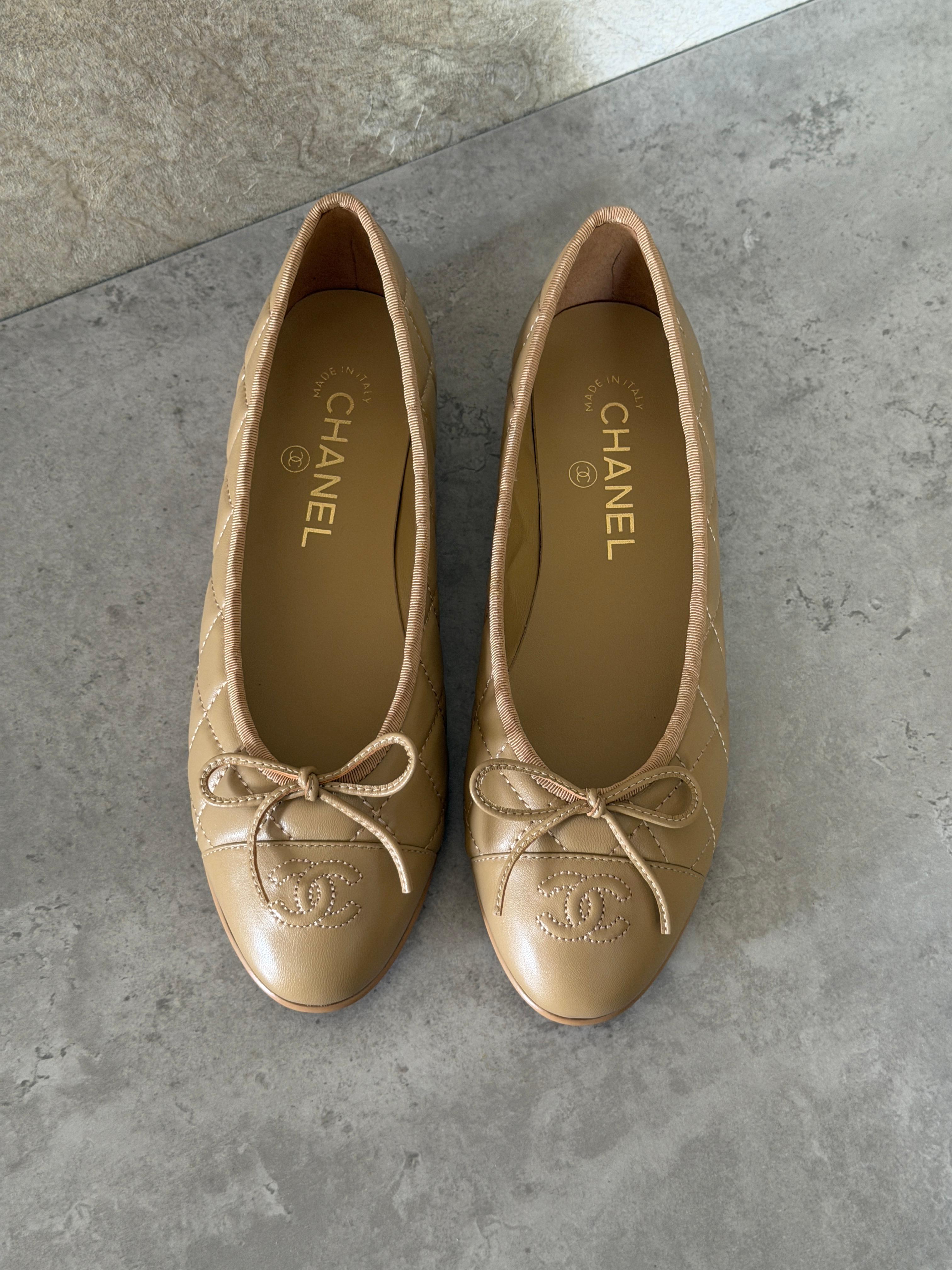 Chanel Ballet flats