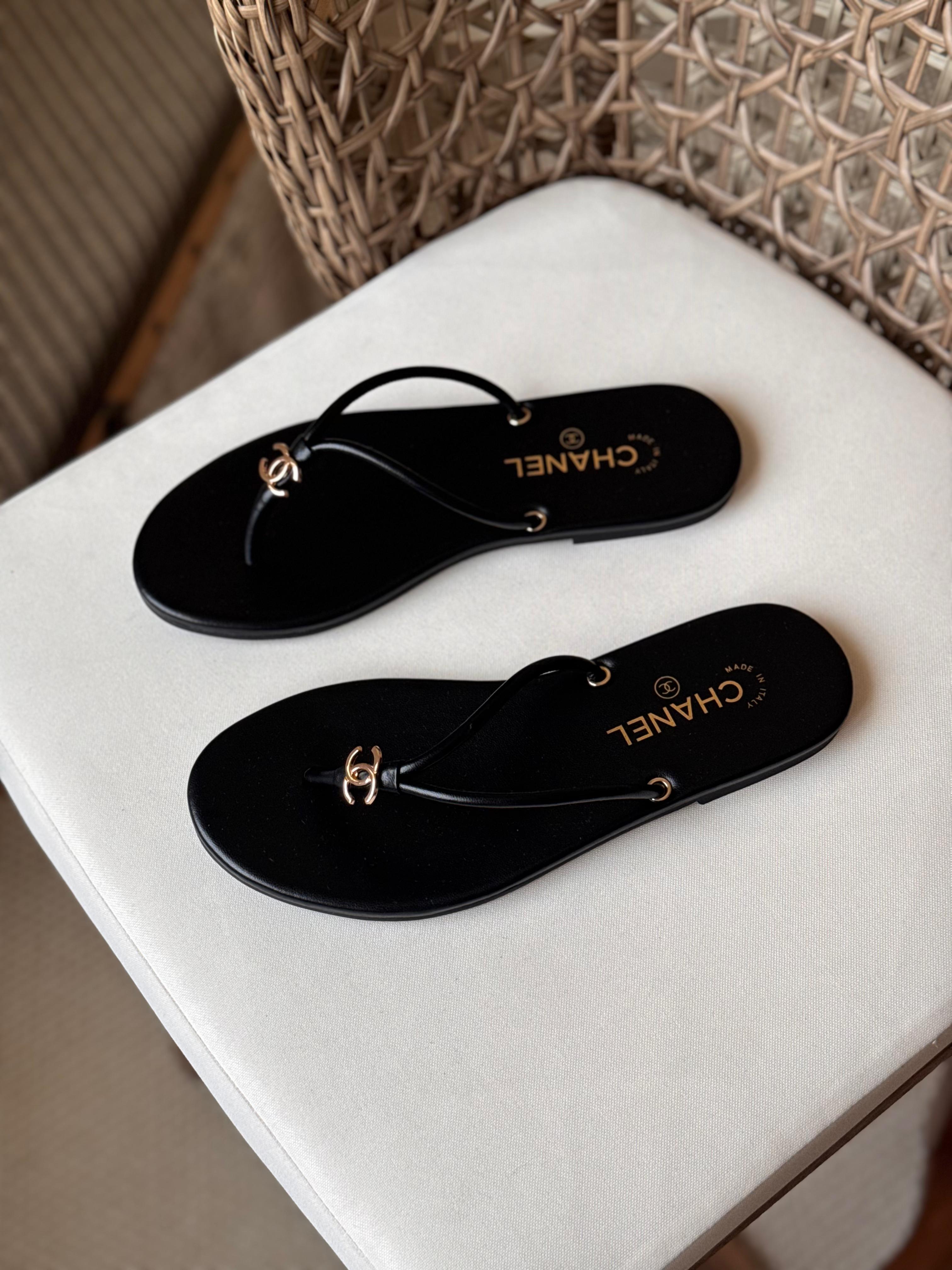 Chanel Casual sandals