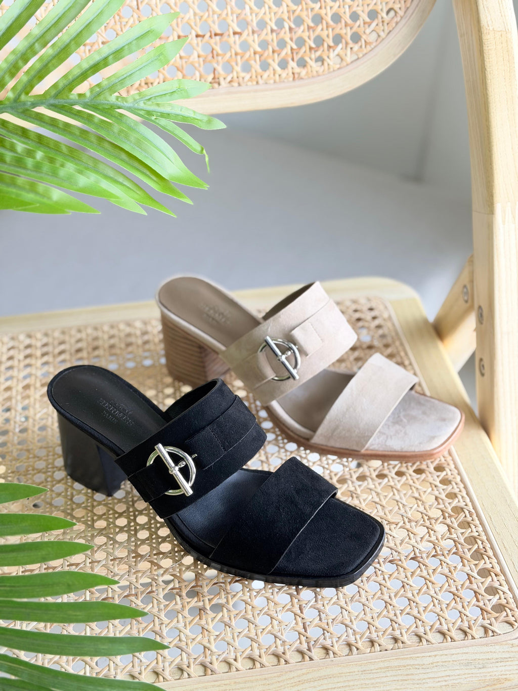 Hermes Kute 60 sandal suede