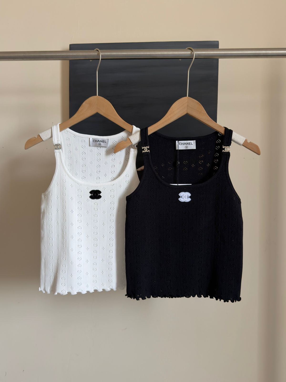 Chanel Sleeveless Tops black
