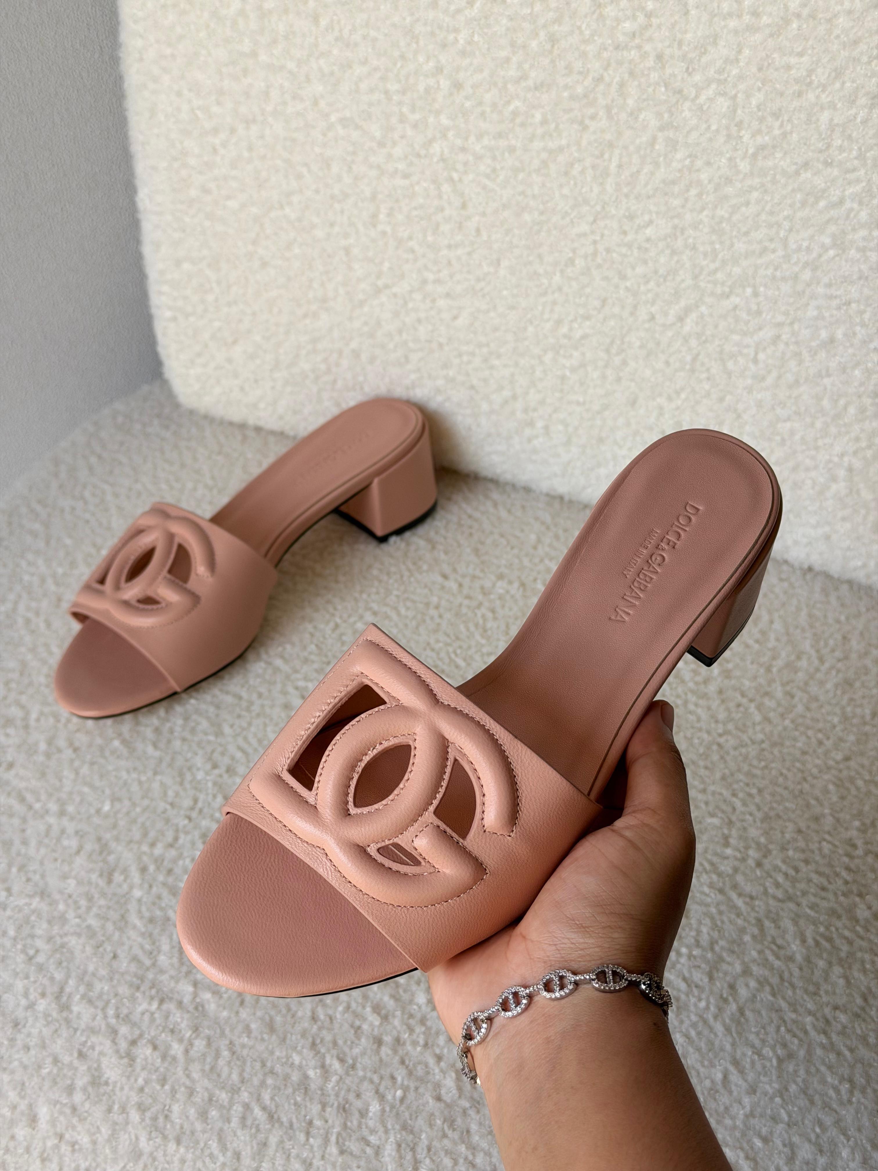 Dolce&Gabbana DG logo mules