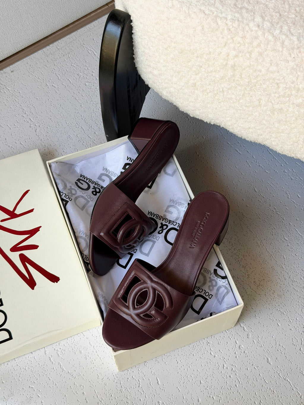 Dolce&Gabbana DG logo mules