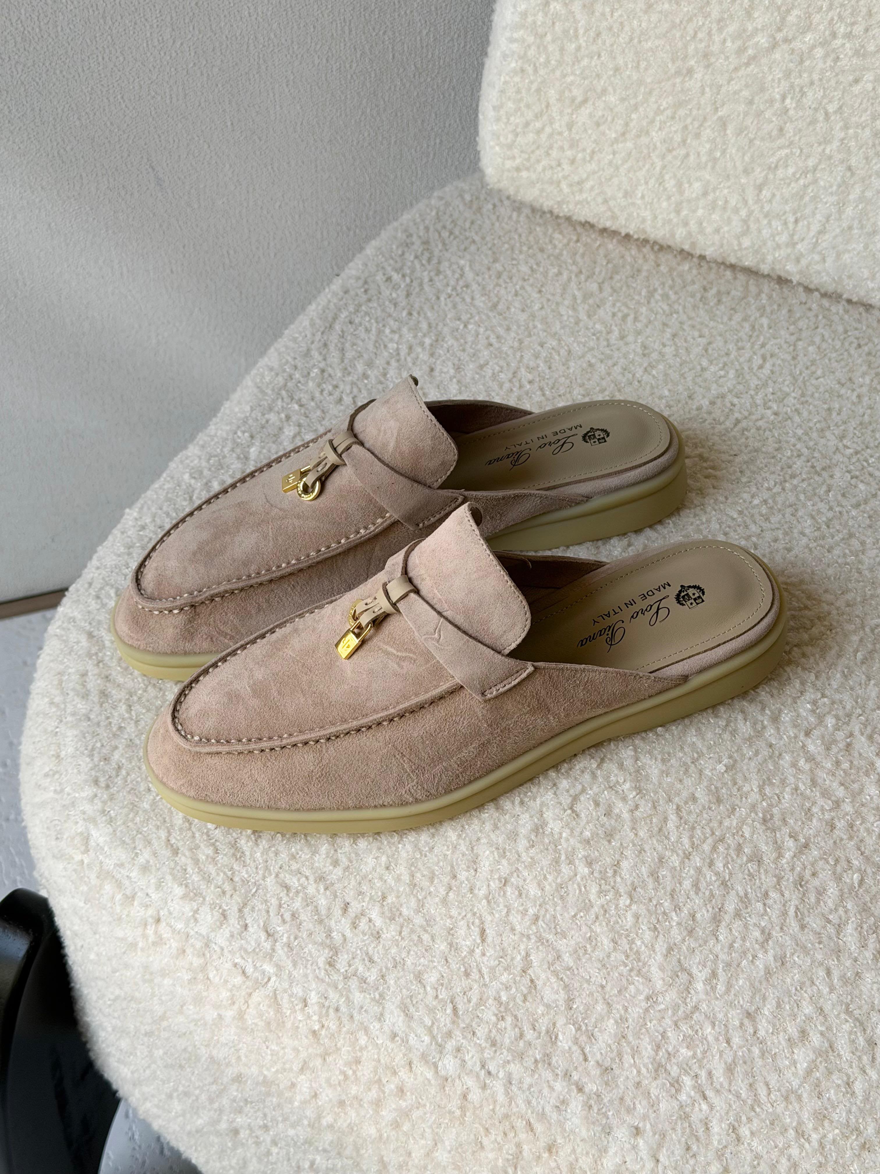 Loro Piana Babouche Charms Flat
