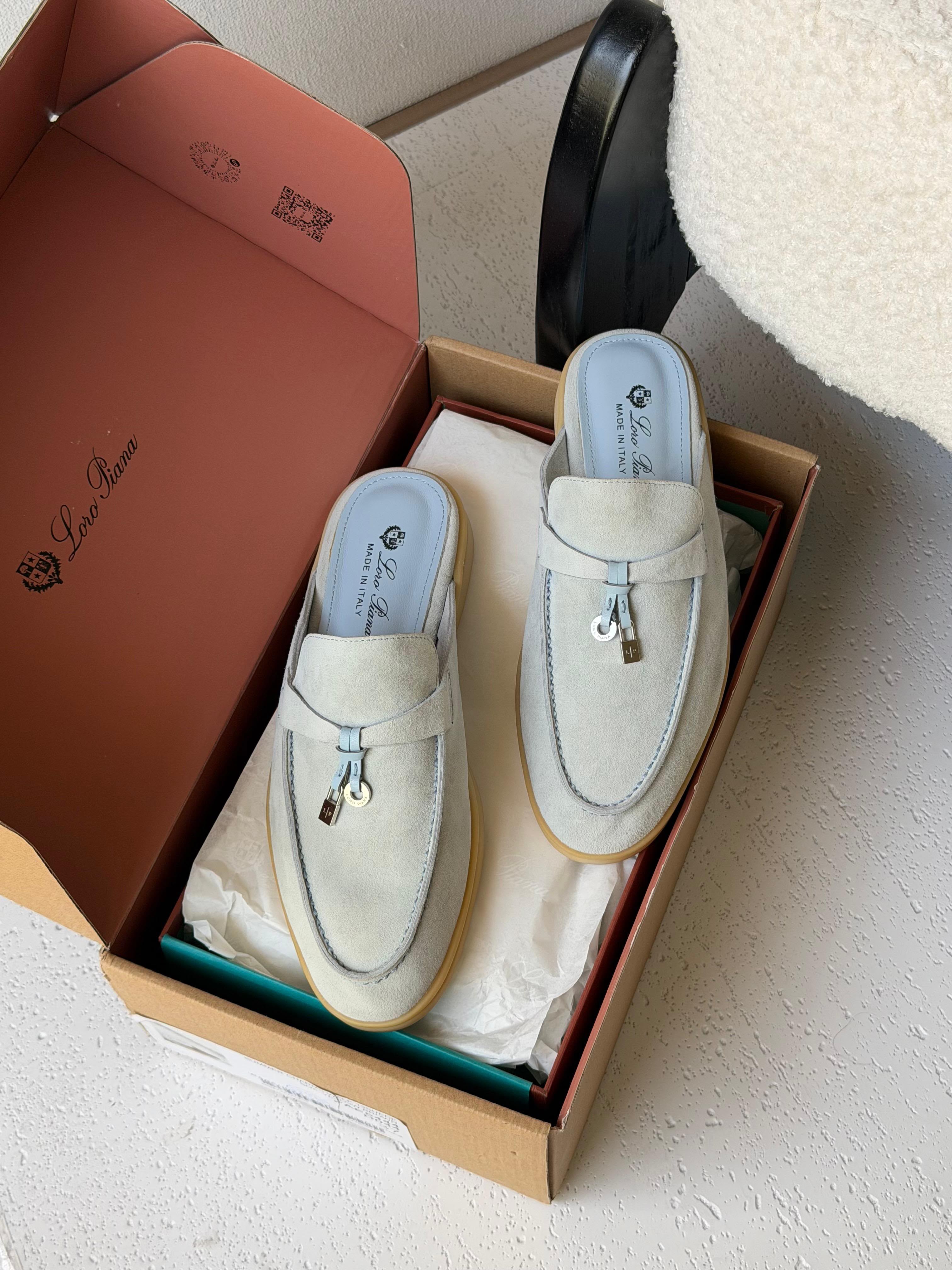 Loro Piana Babouche Charms Flat