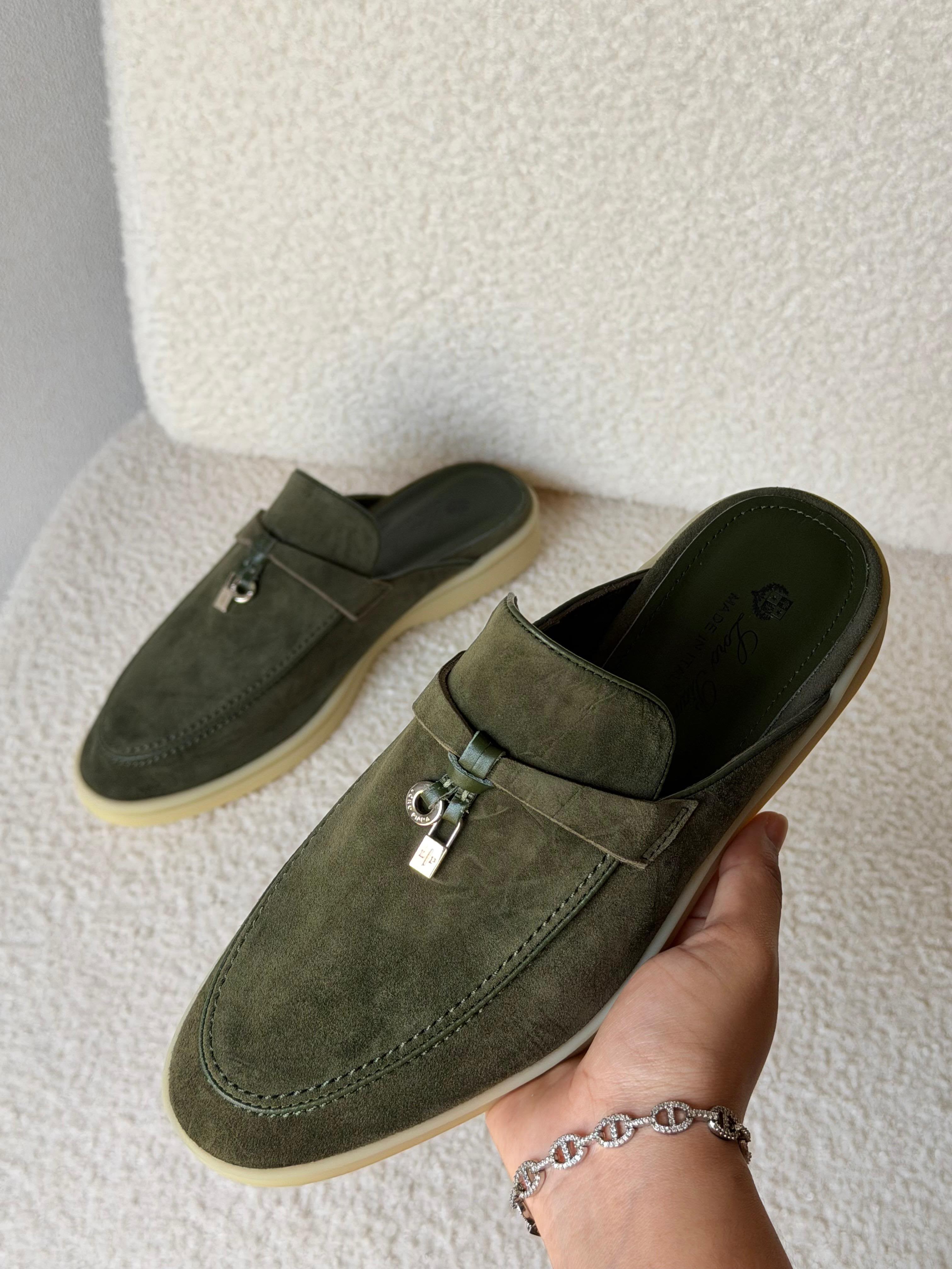 Loro Piana Babouche Charms Flat.