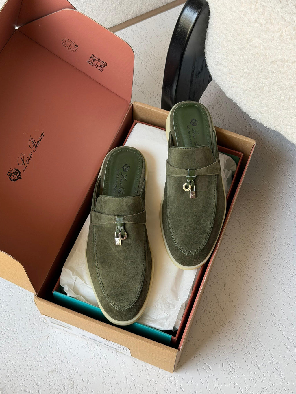 Loro Piana Babouche Charms Flat.
