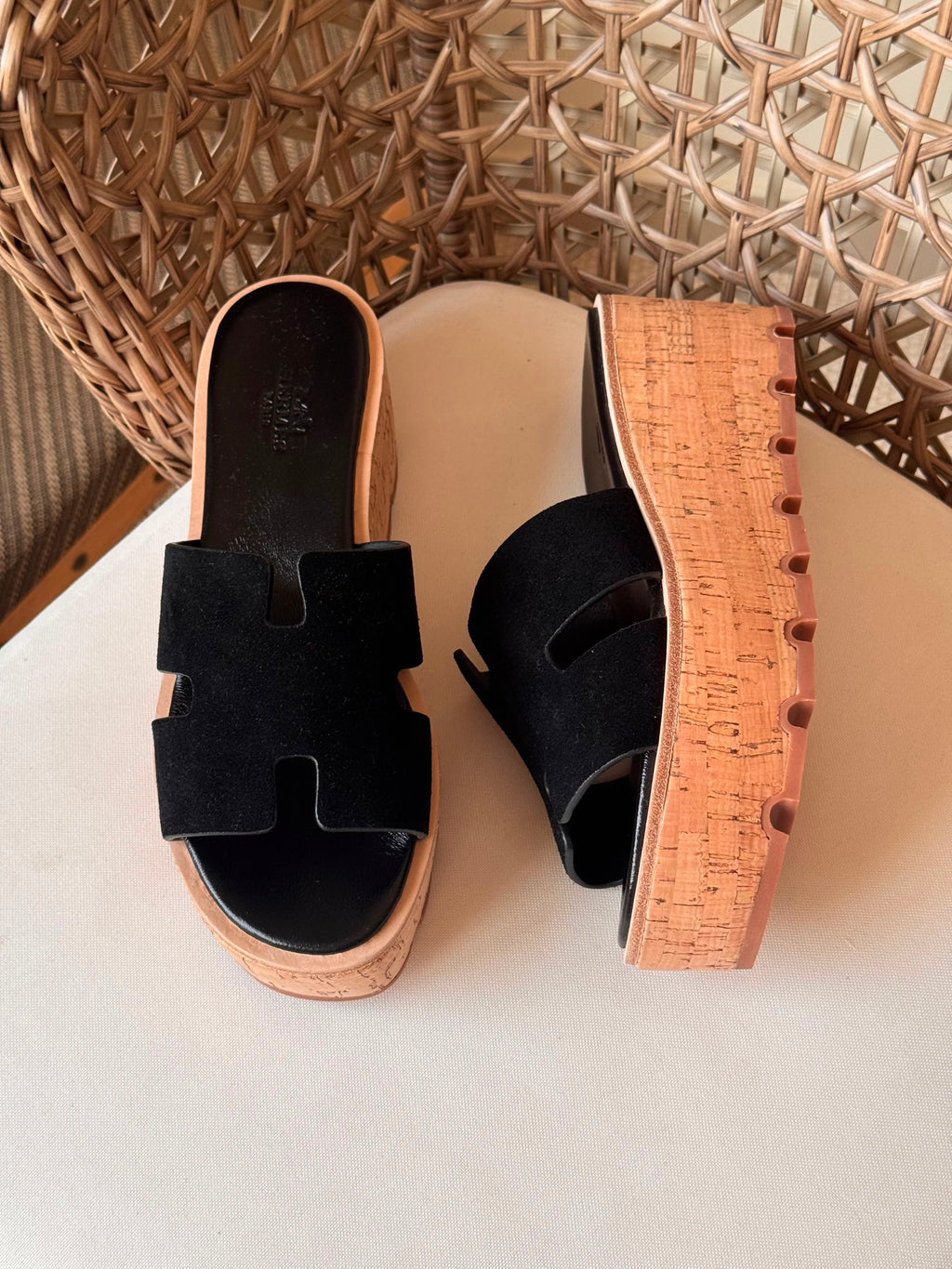 Hermes Luce 30 Sandals in Suede
