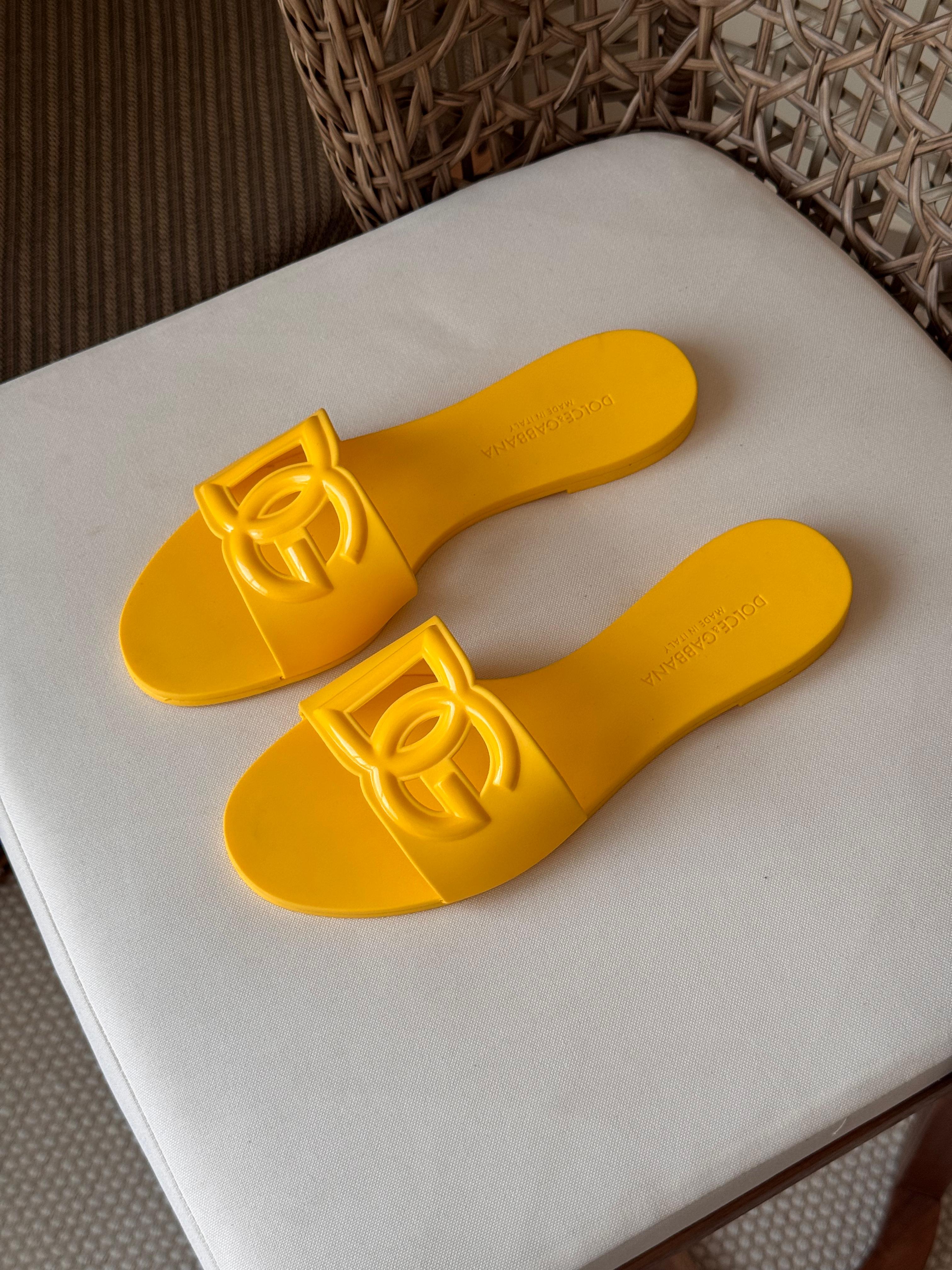 Dolce&Gabbana DG rubber slides