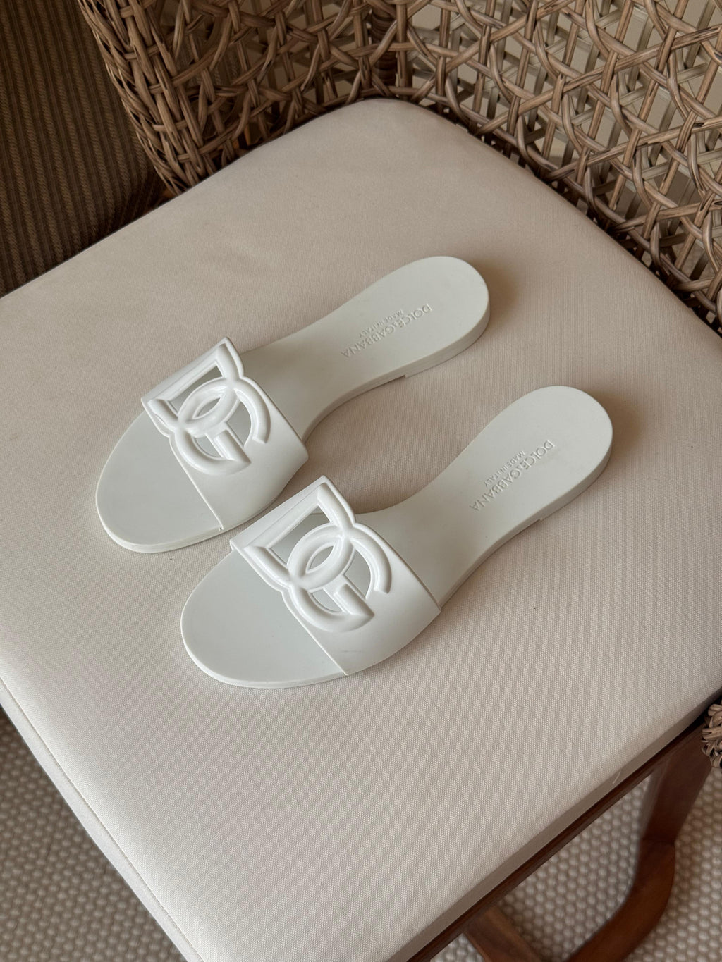 Dolce&Gabbana DG rubber slides