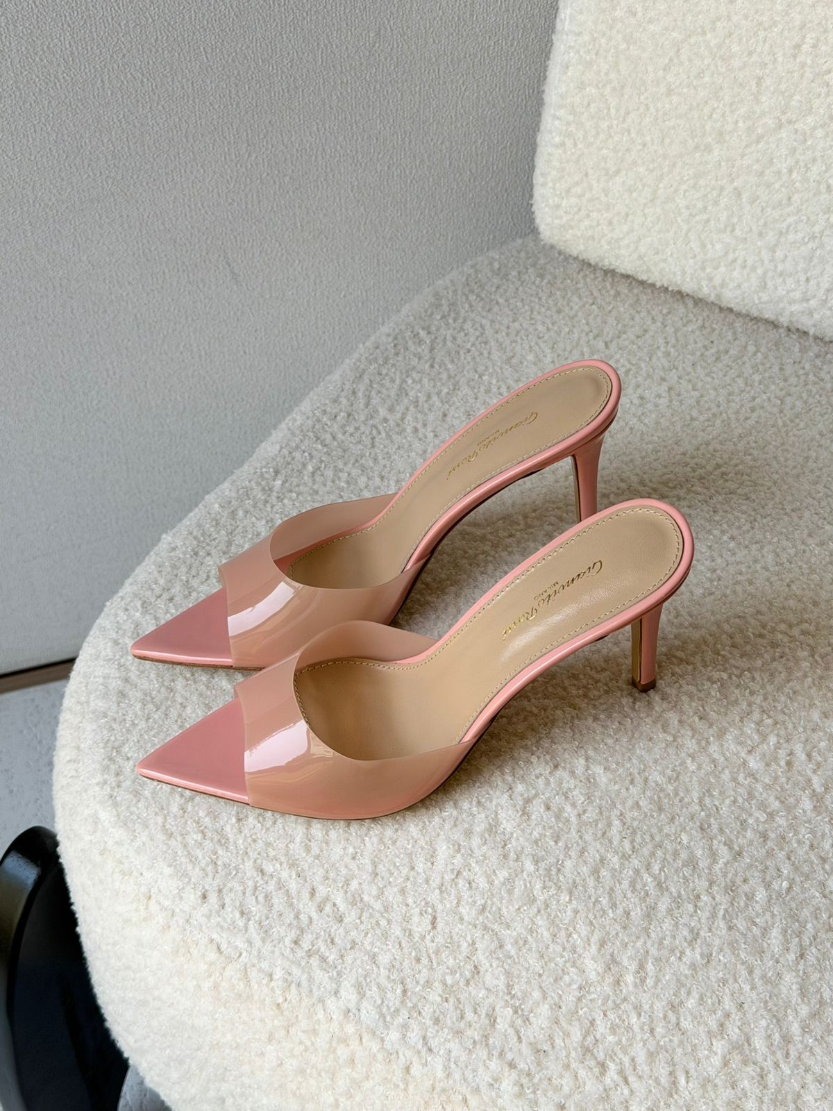 Gianvito Rossi Ellle 105 Mules