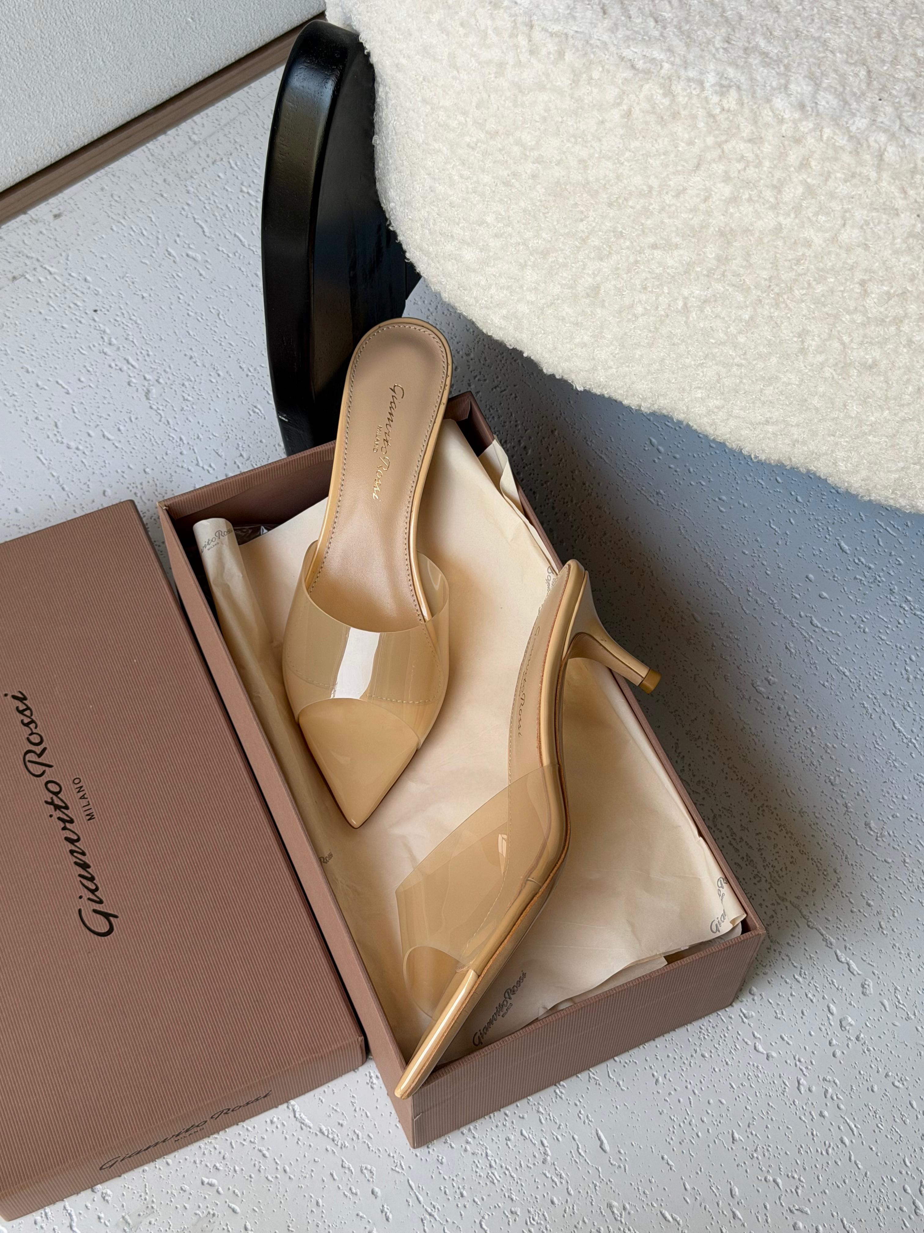 Gianvito Rossi Ellle 55 Mules