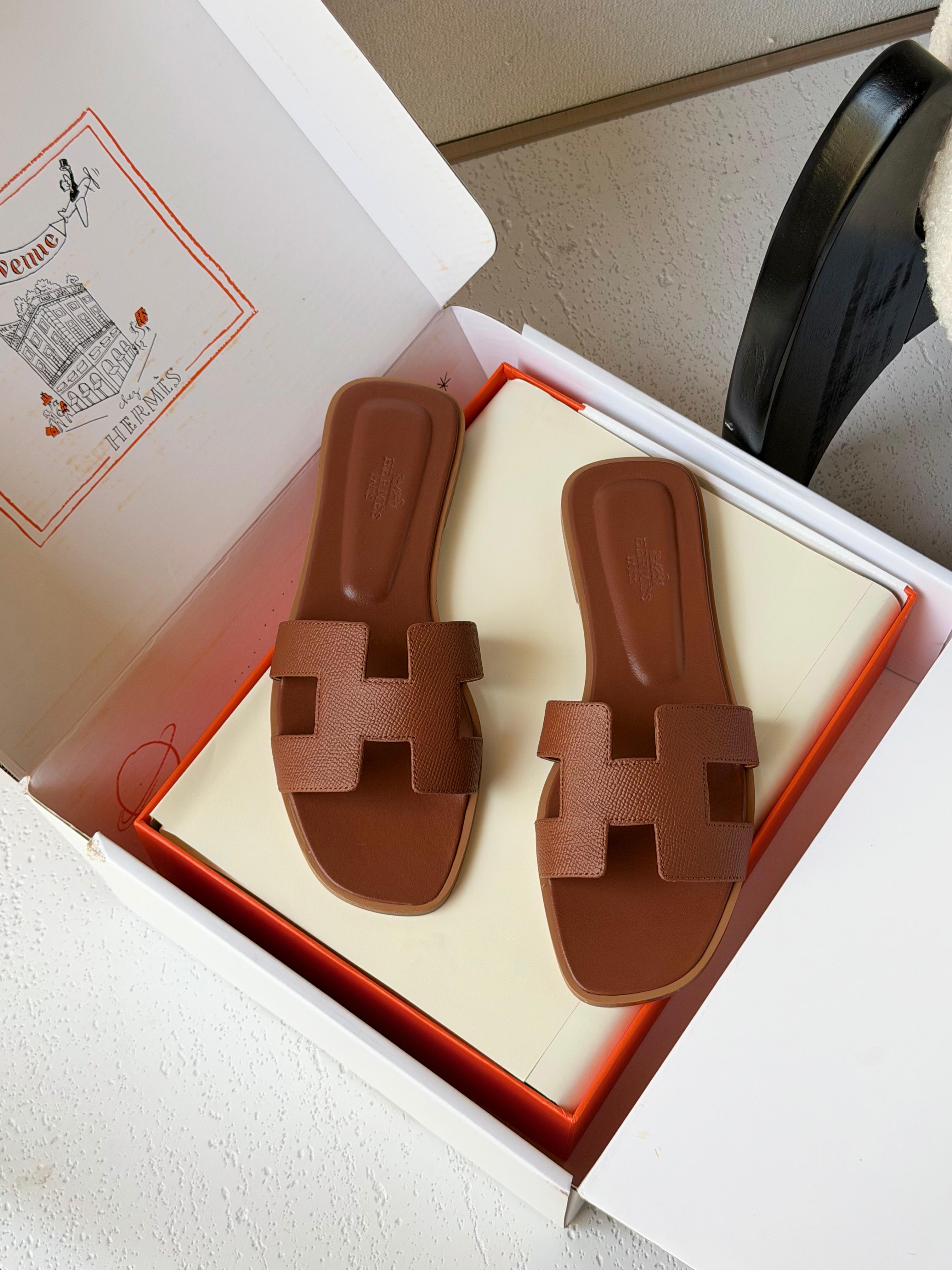 Hermes Oran Sandals