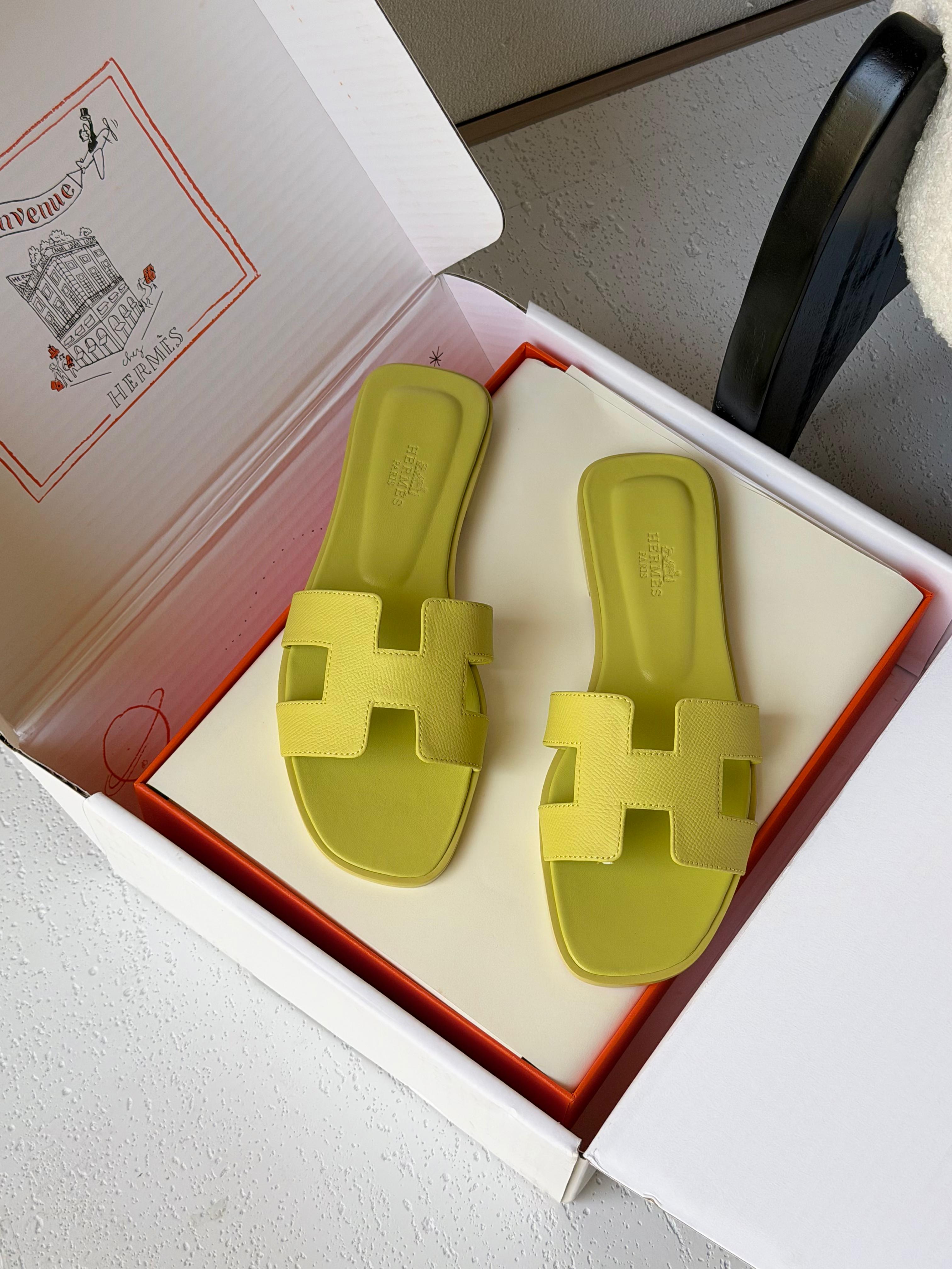 Hermes Oran Sandals