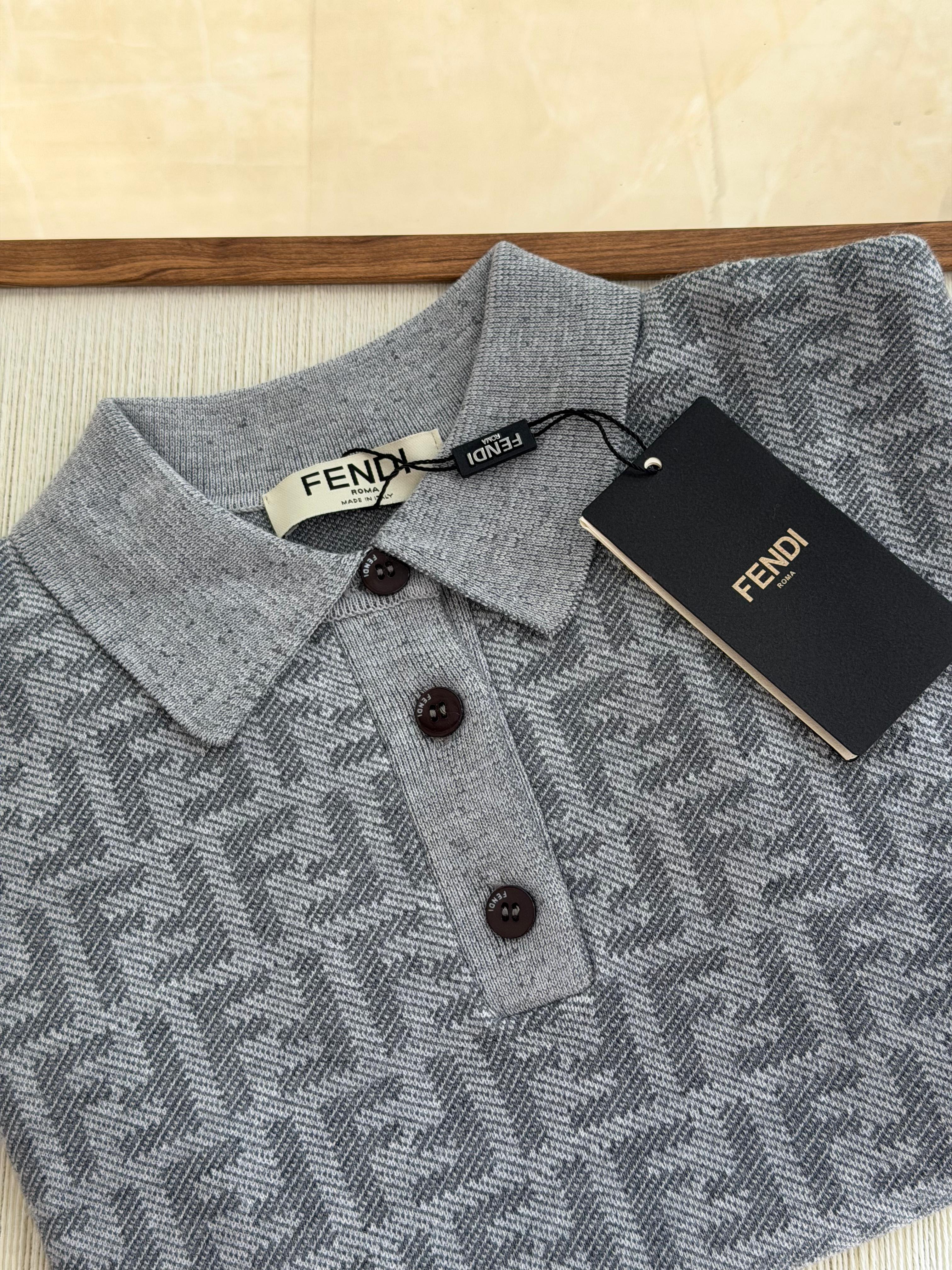 FENDI Jumper - Grey