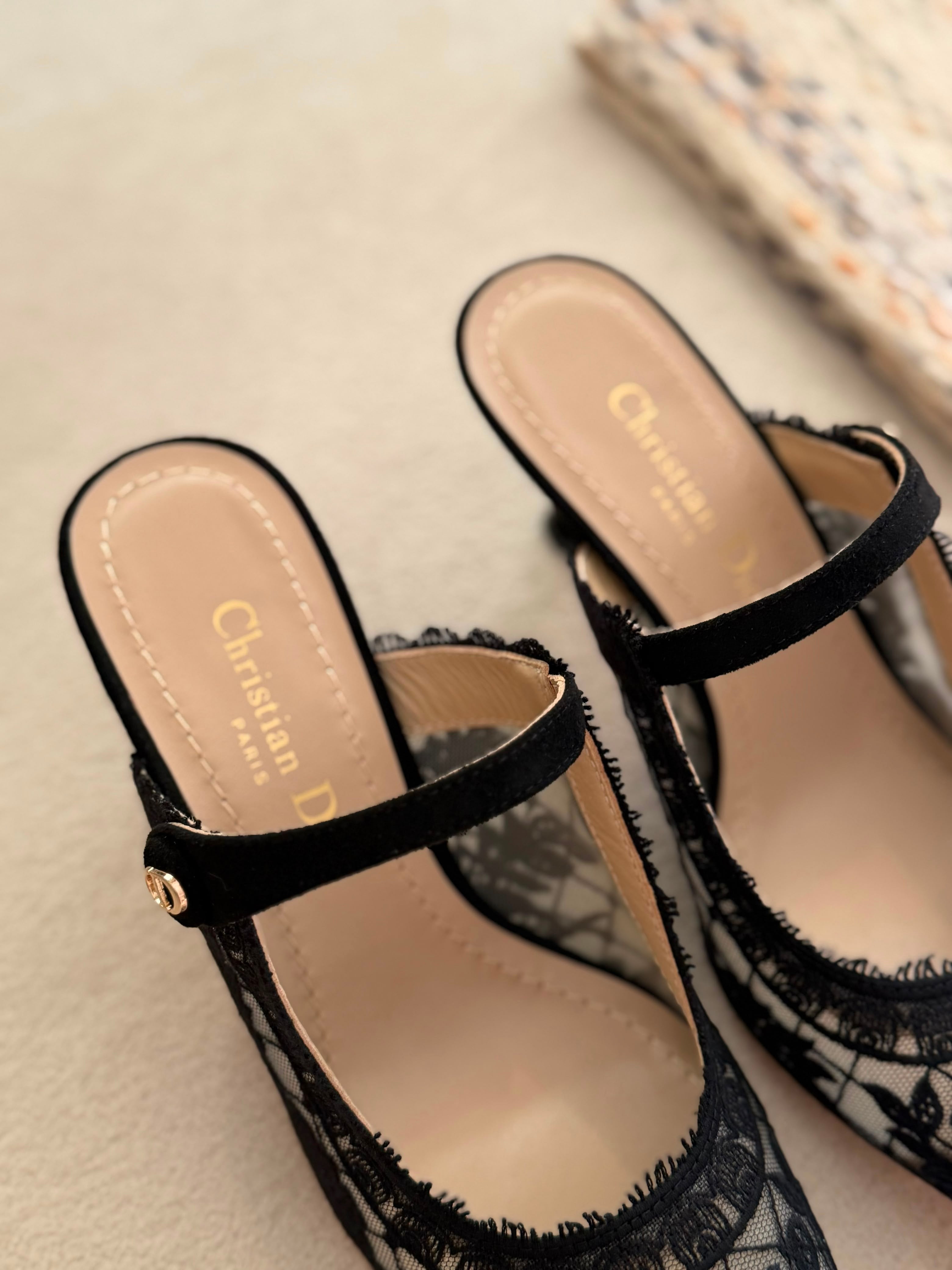 J'Adior Slingback Pump