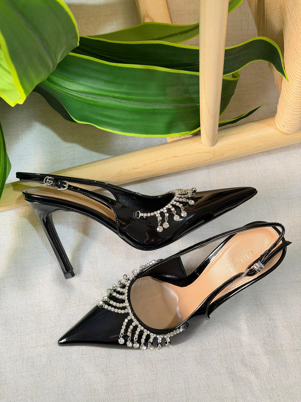 Gucci Crystal chain pumps