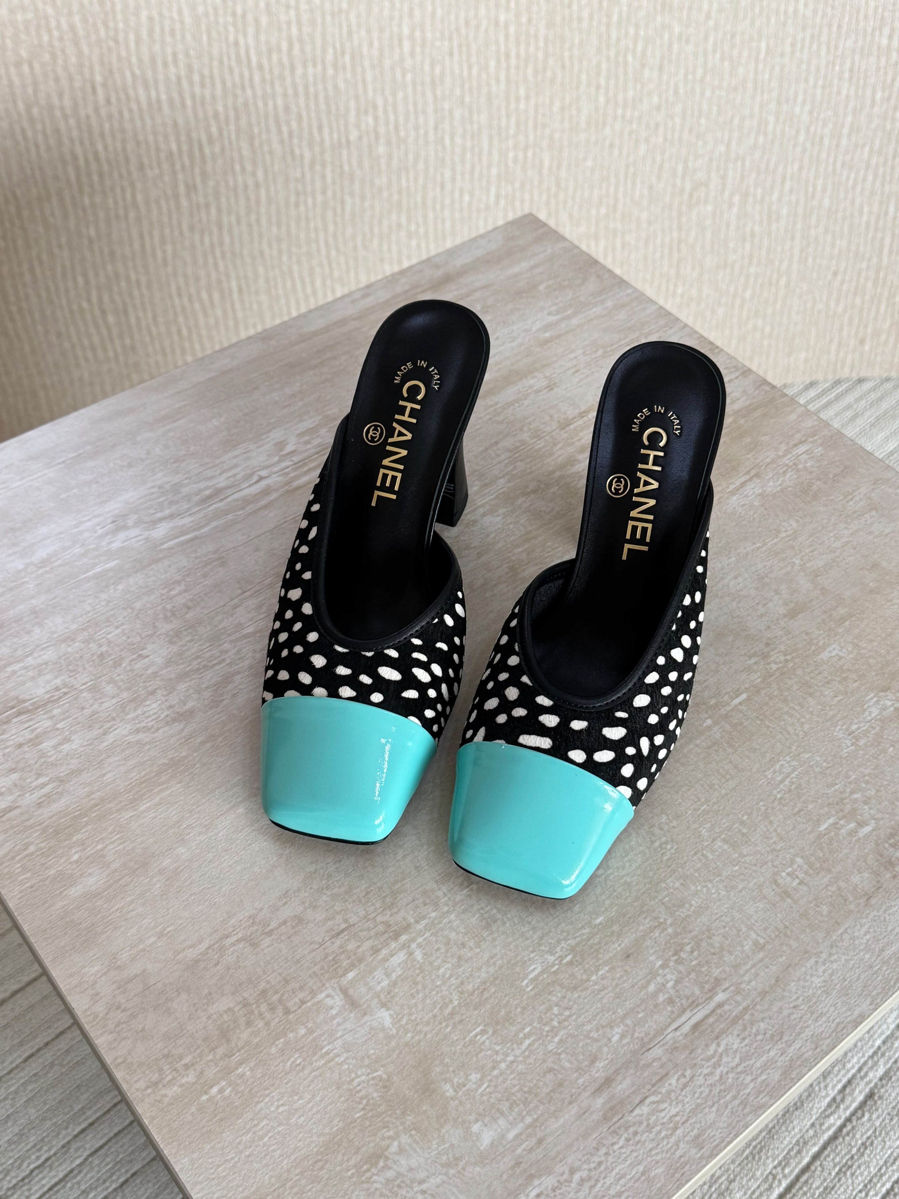 Chanel Mules in Lambskin & Patent Calfskin