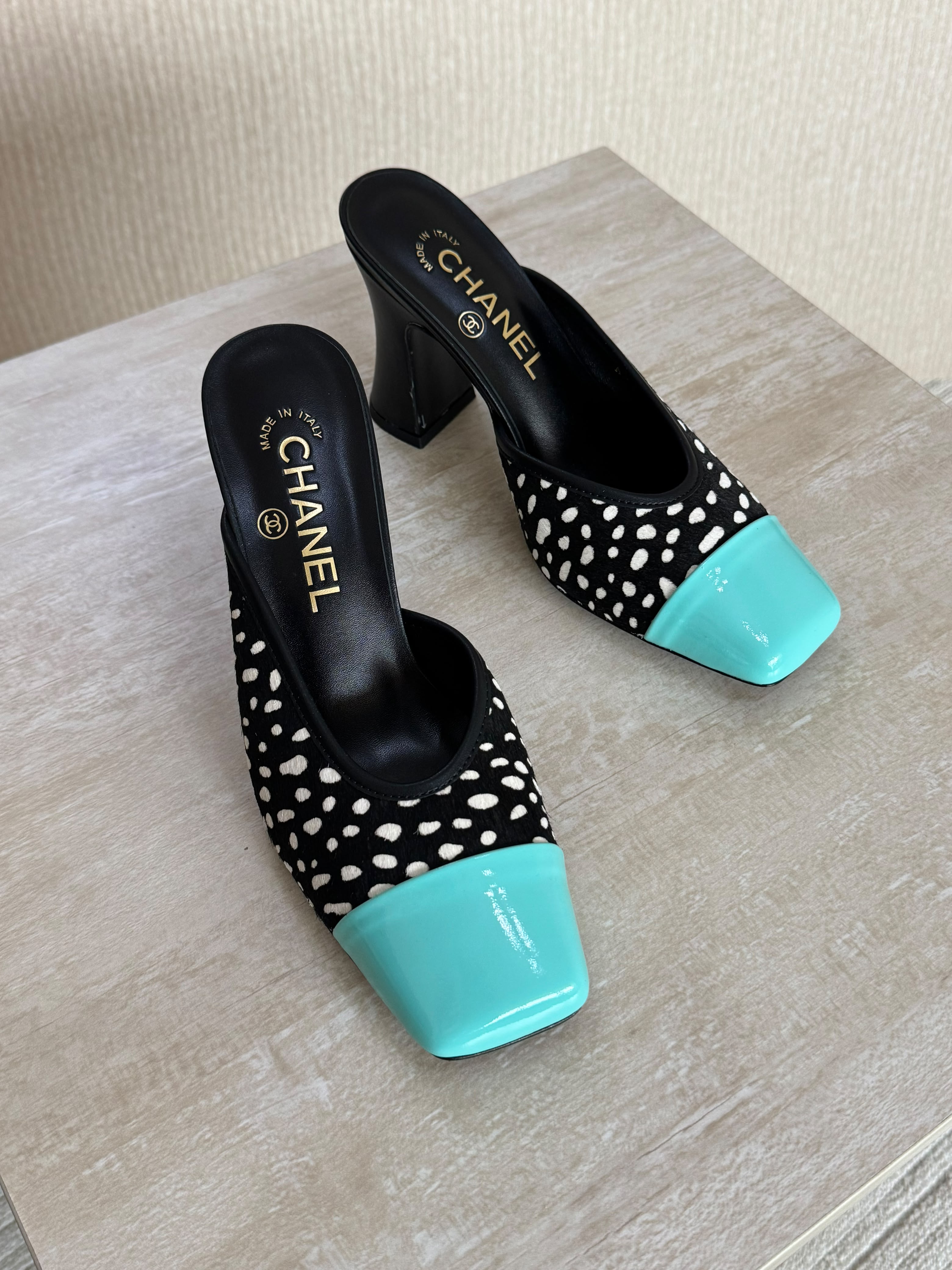 Chanel Mules in Lambskin & Patent Calfskin