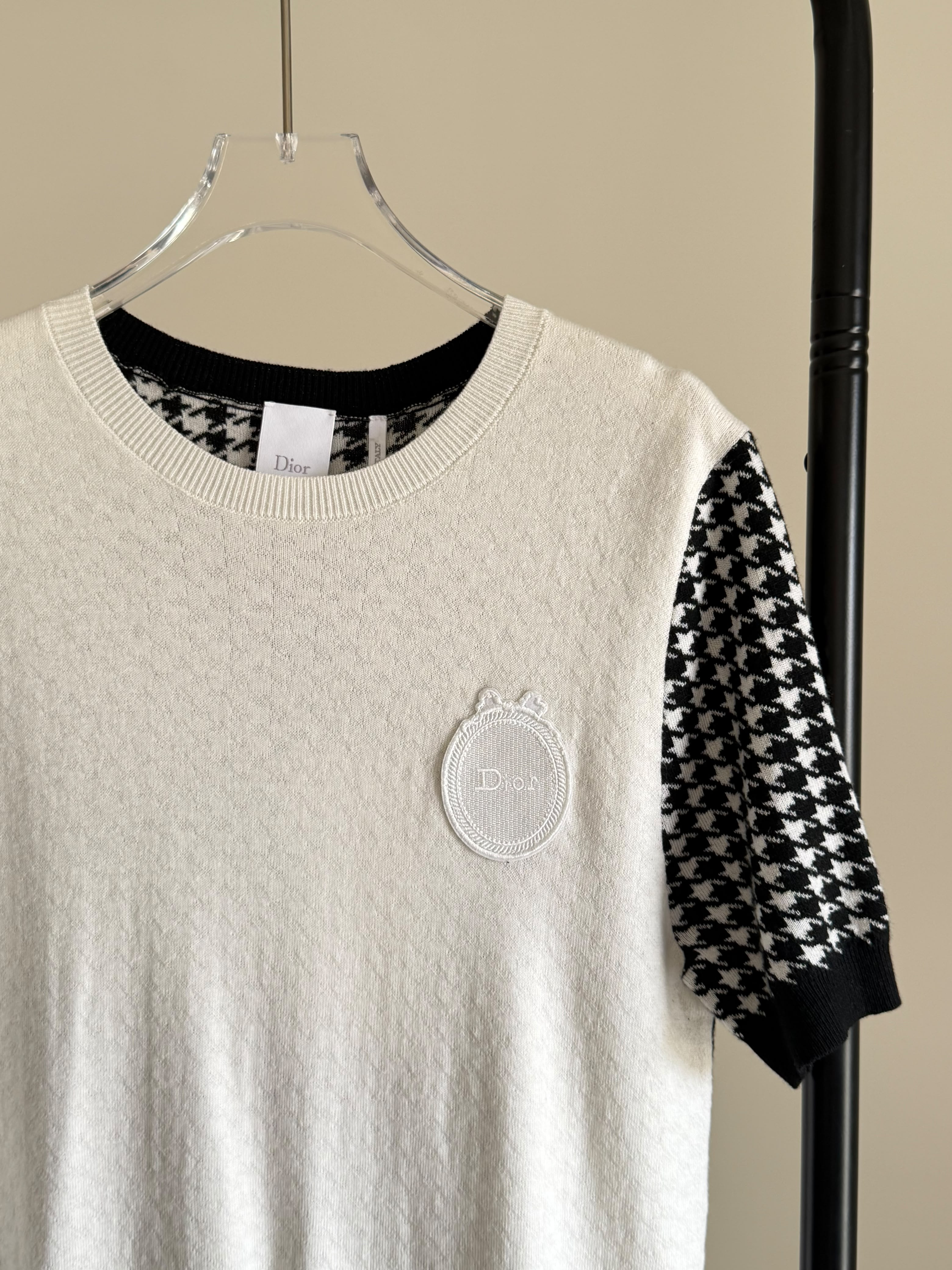 Dior Dior Médaillon Short-Sleeved Sweater Black and White