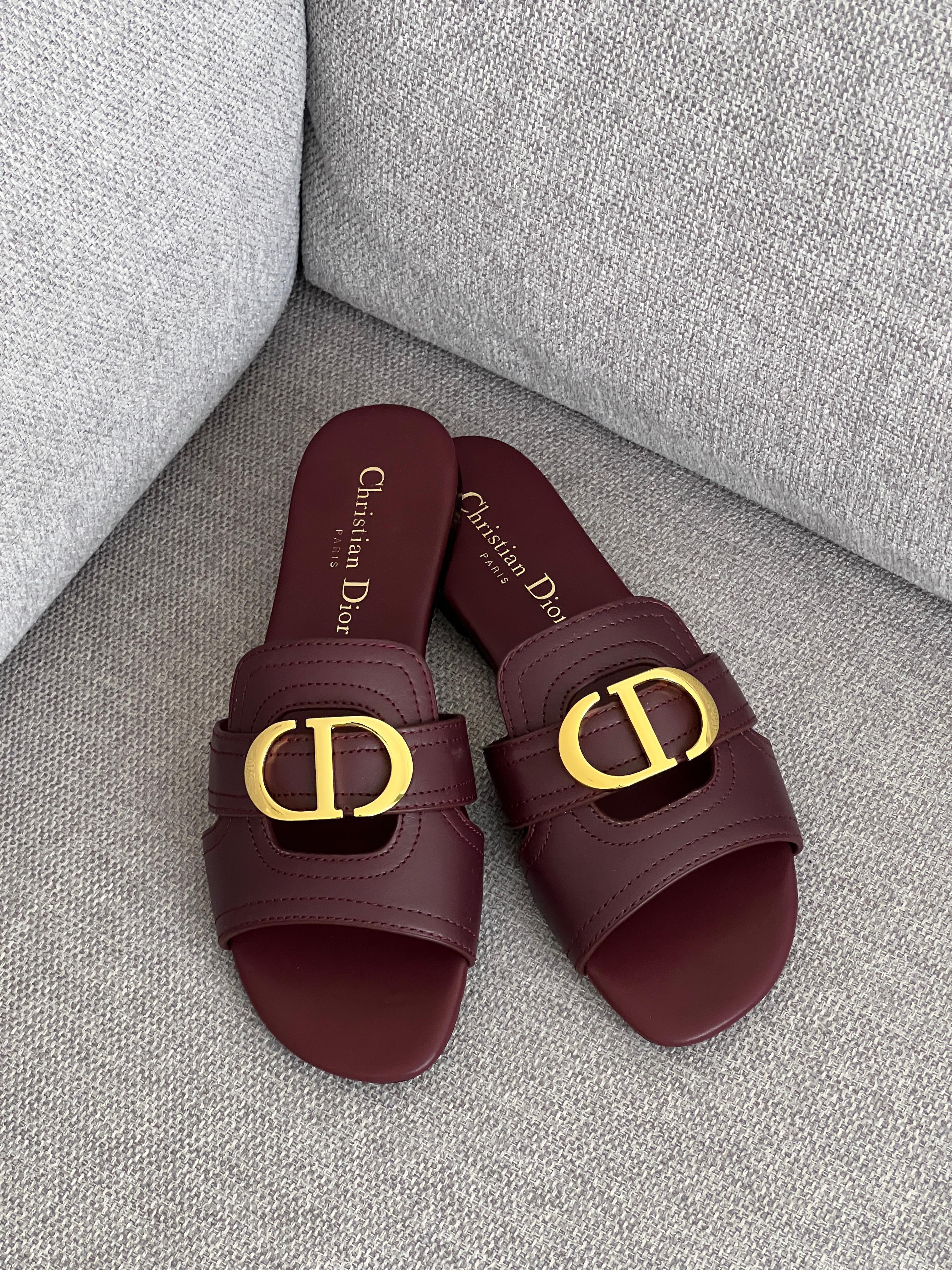 Dior 30 Montaigne Platform Slides