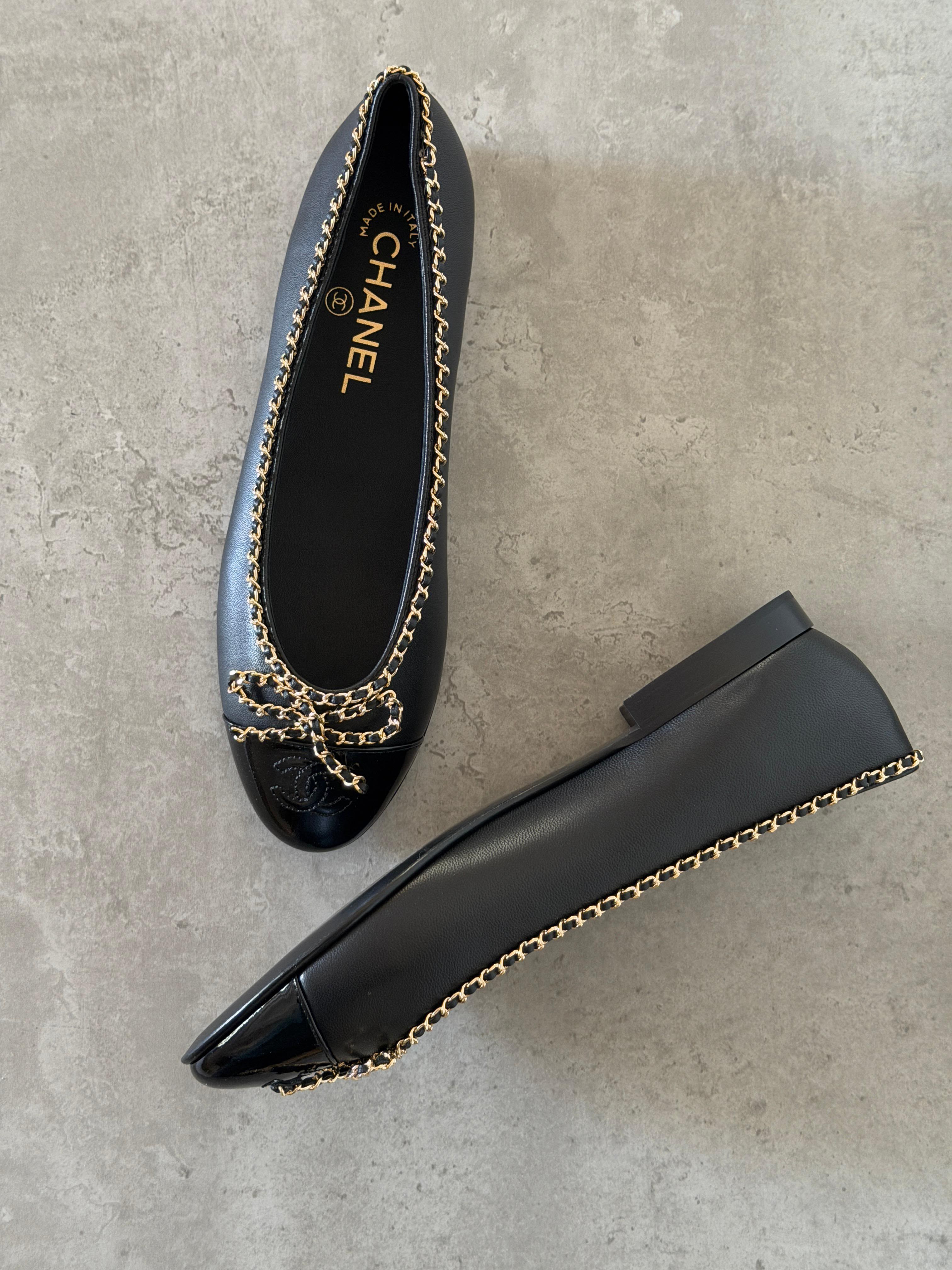 Chanel Ballerinas in Lambskin and Varnished Calfskin
