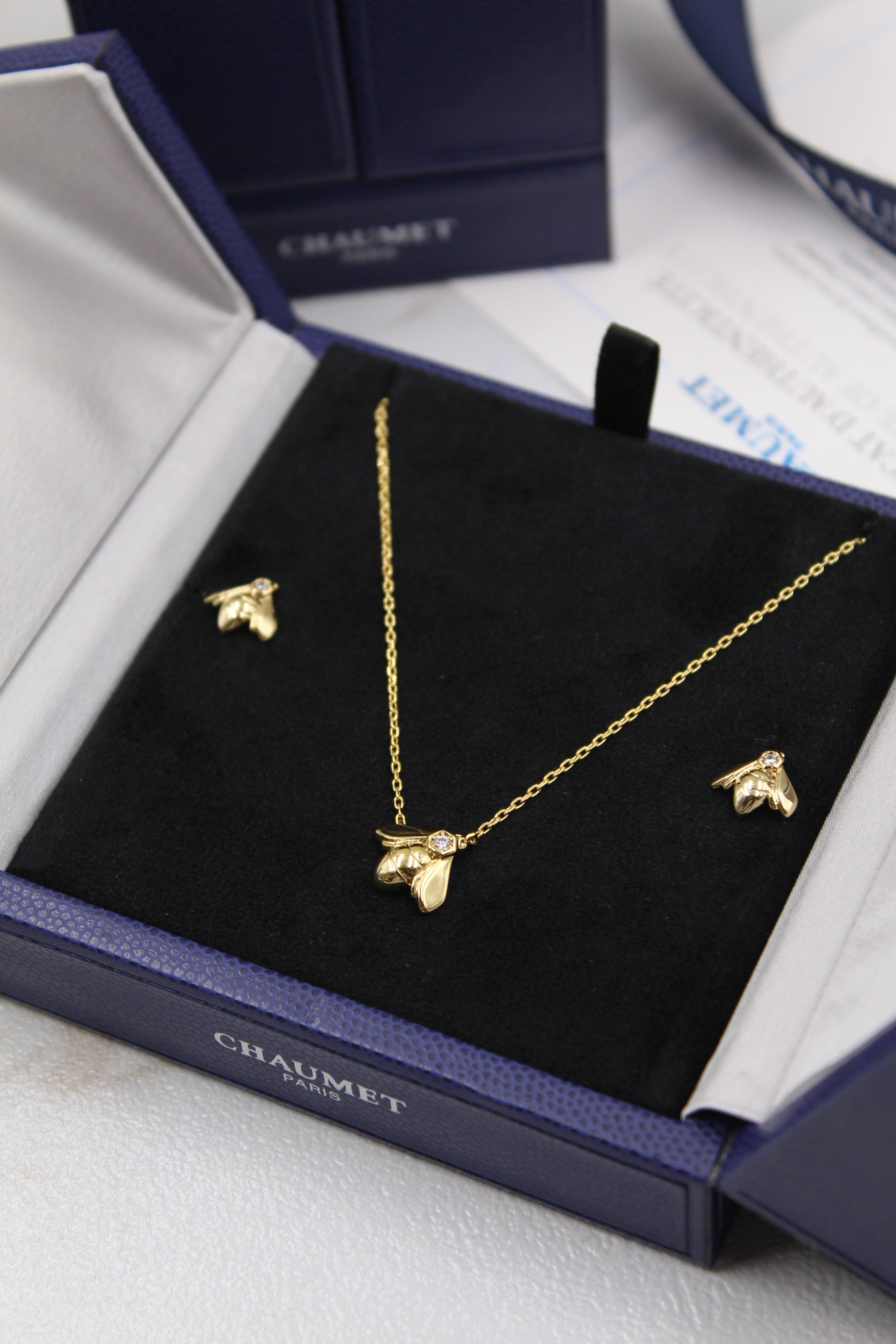 Bee de Chaumet Necklace & Earrings Set