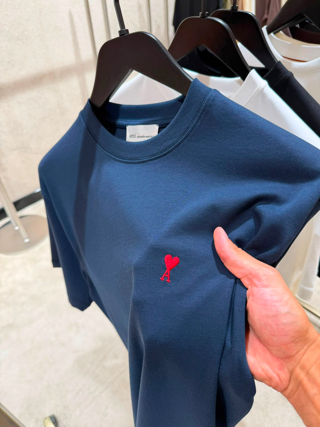 Ami de Coeur T-Shirt