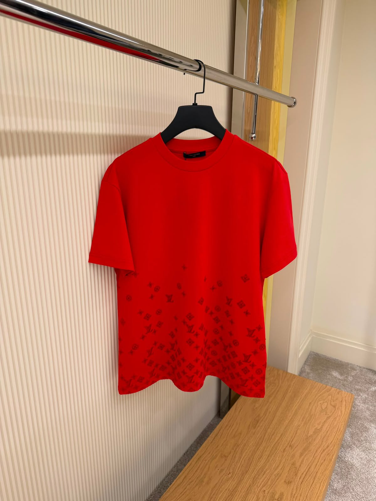 Louis Vuitton Gradient Monogram T-Shirt