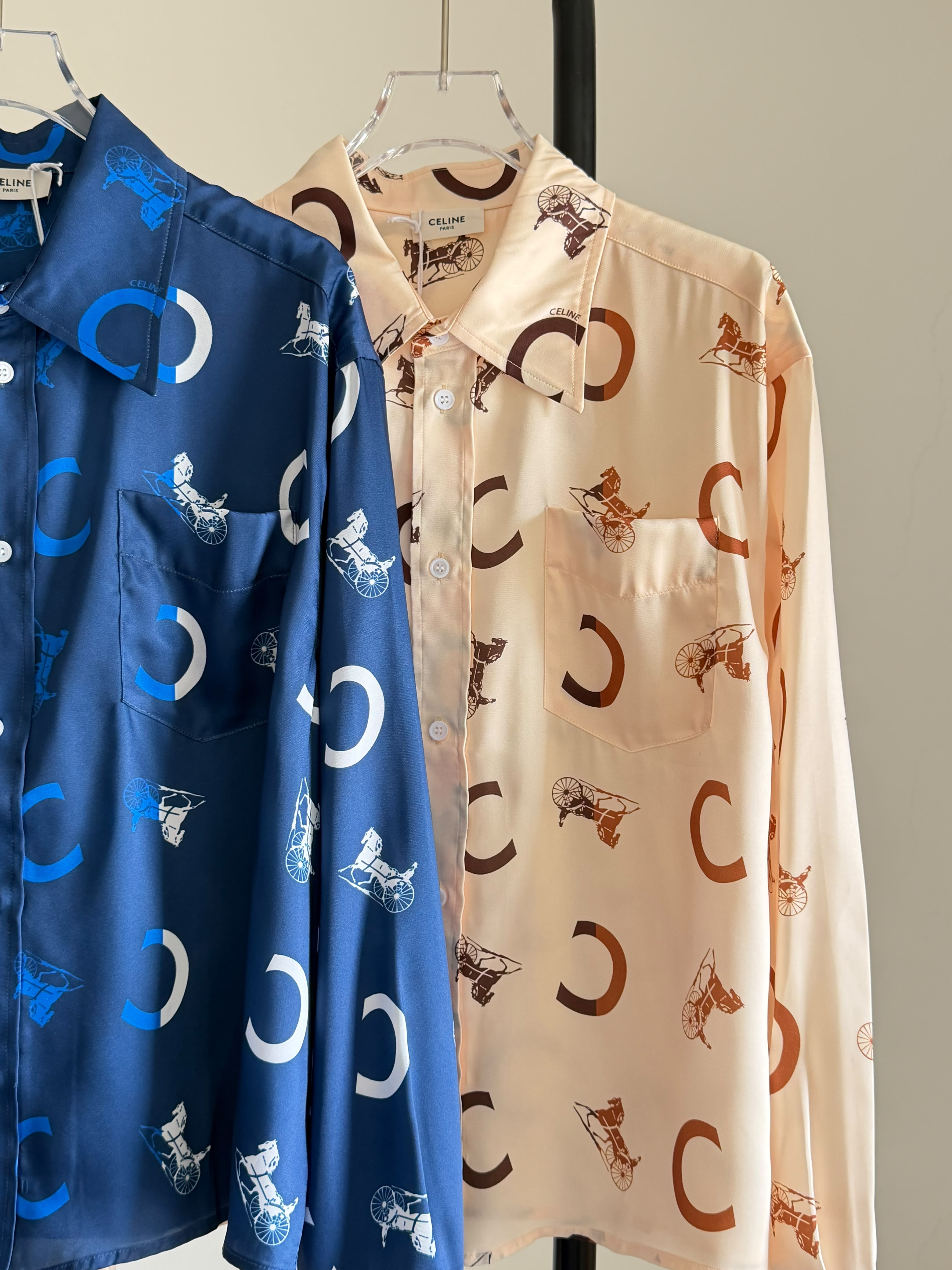 Celine Loose Shirt in Silk Twill with C & Sulky Print