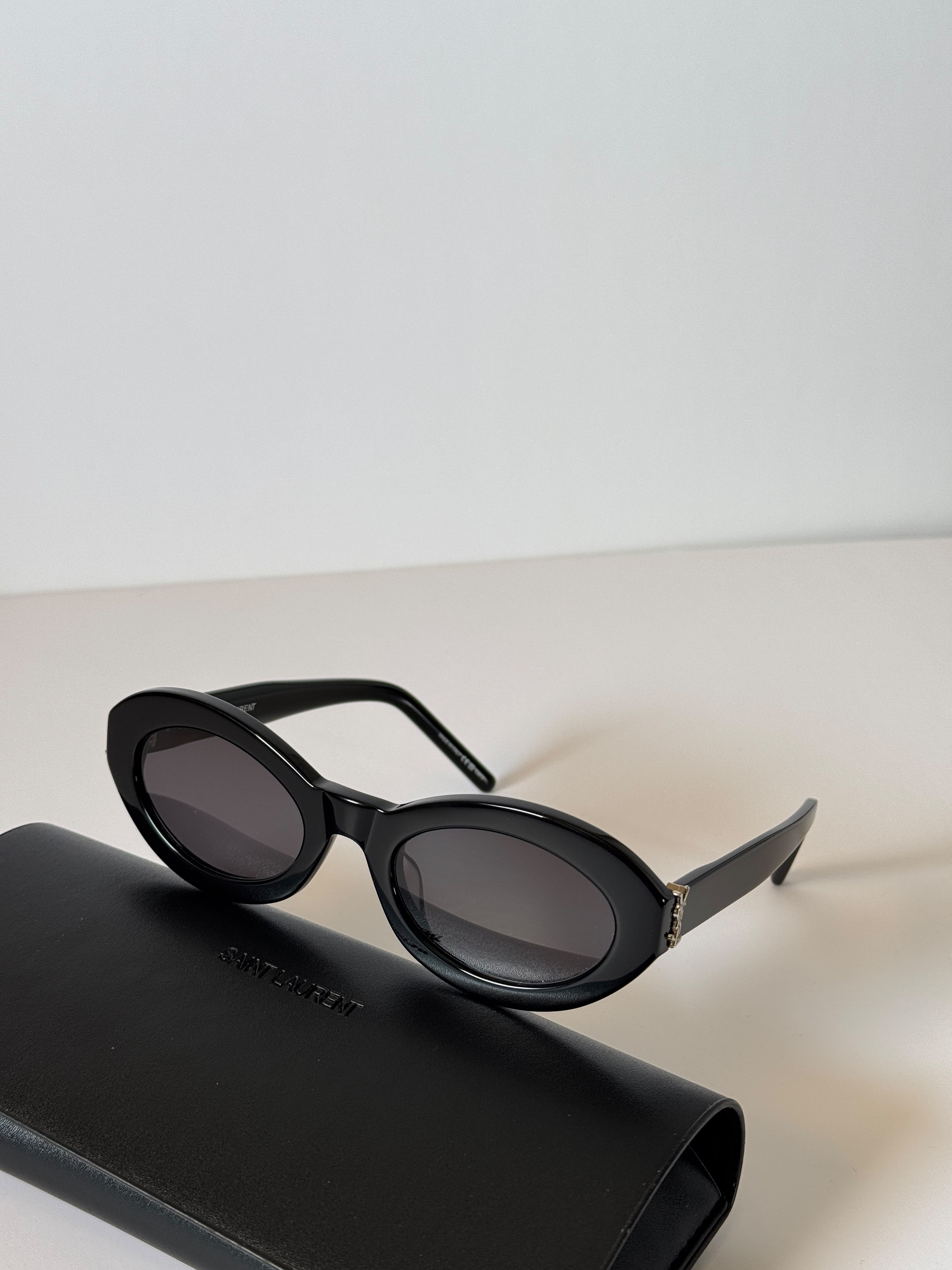 Saint Laurent SL M136