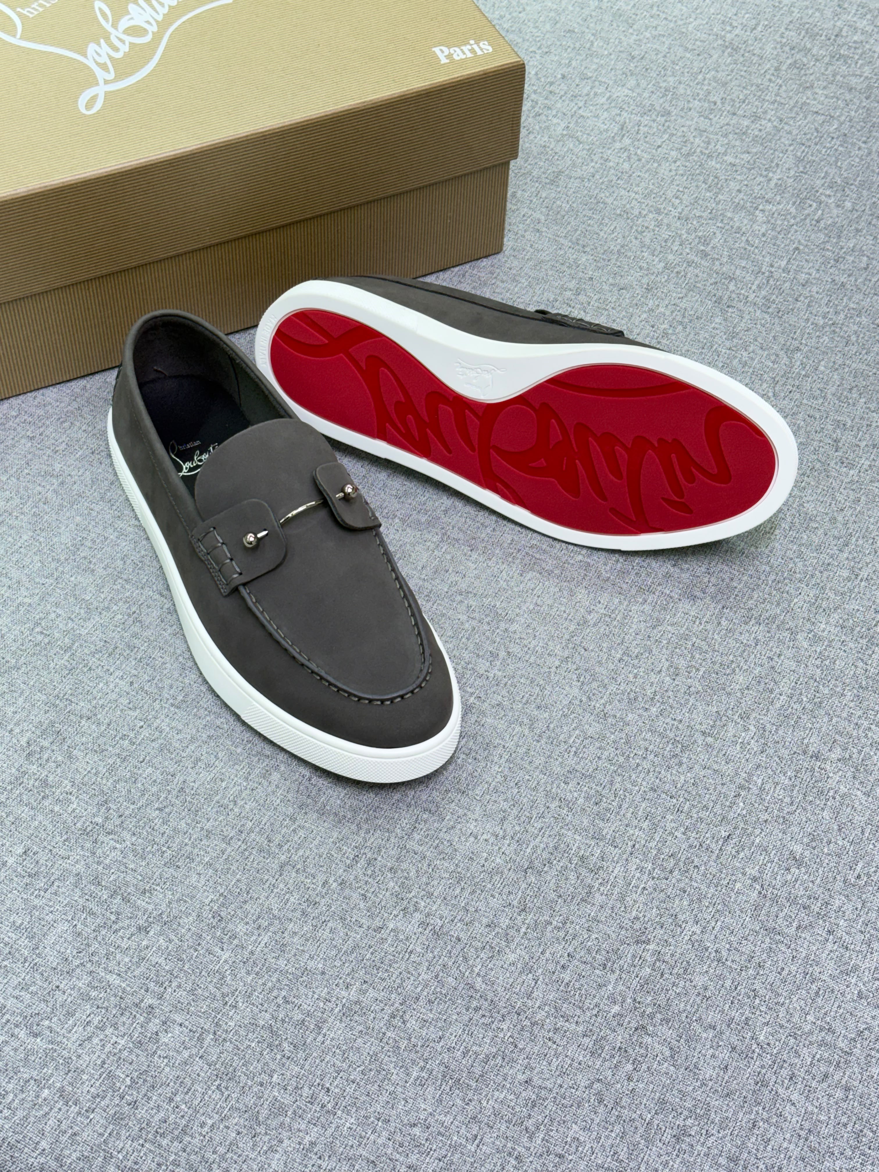 Christian Louboutin Chambeliboat suede loafers