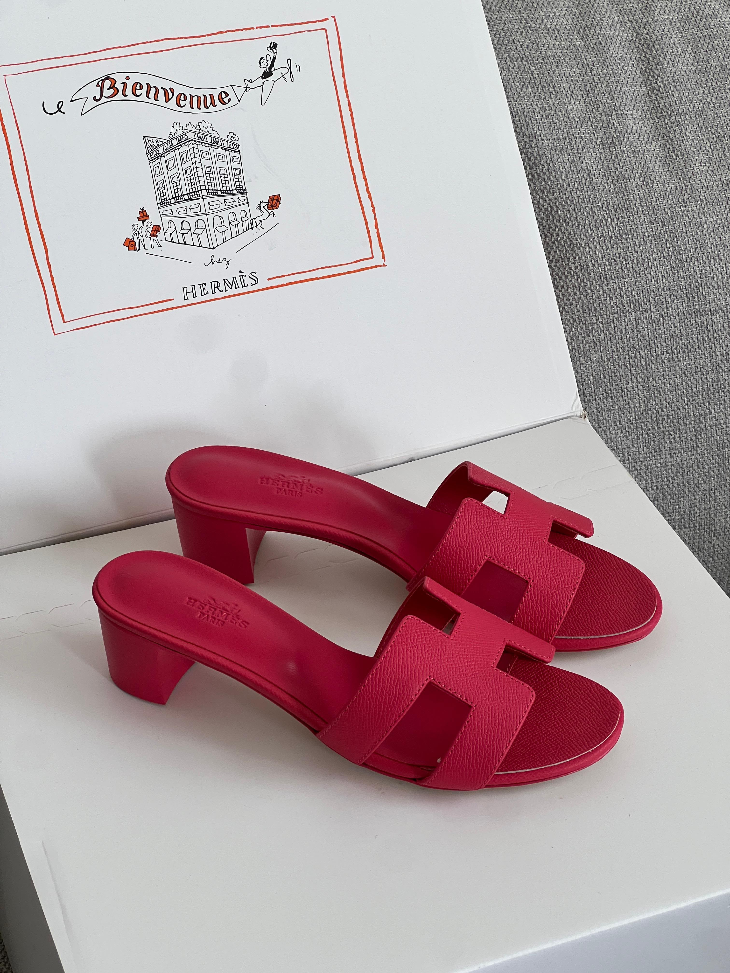 Hermes Oasis Sandal
