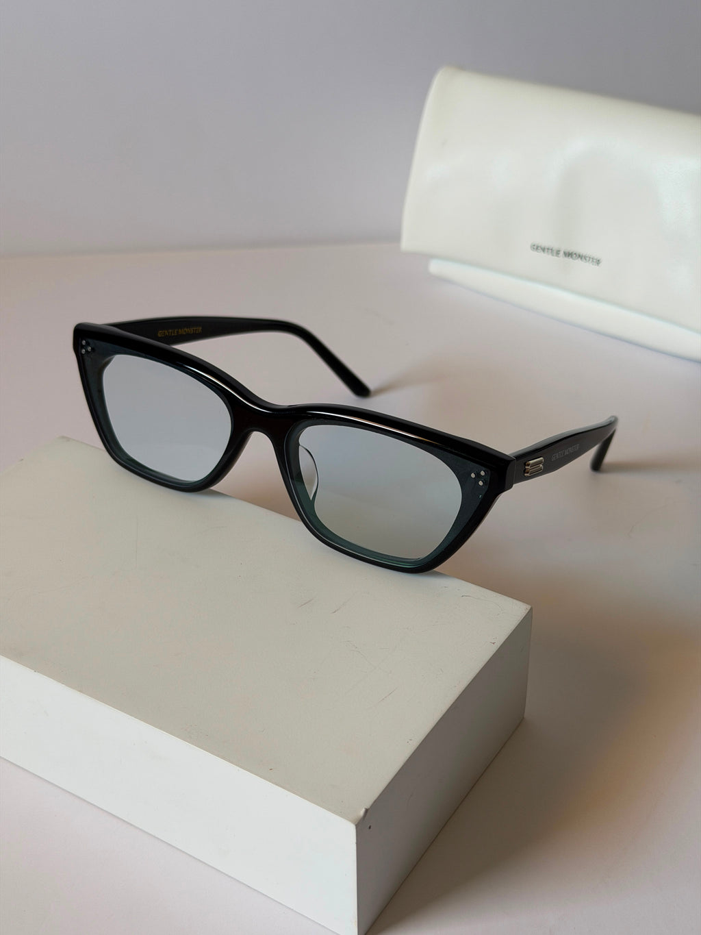 Gentle Monster Gisele Sunglasses