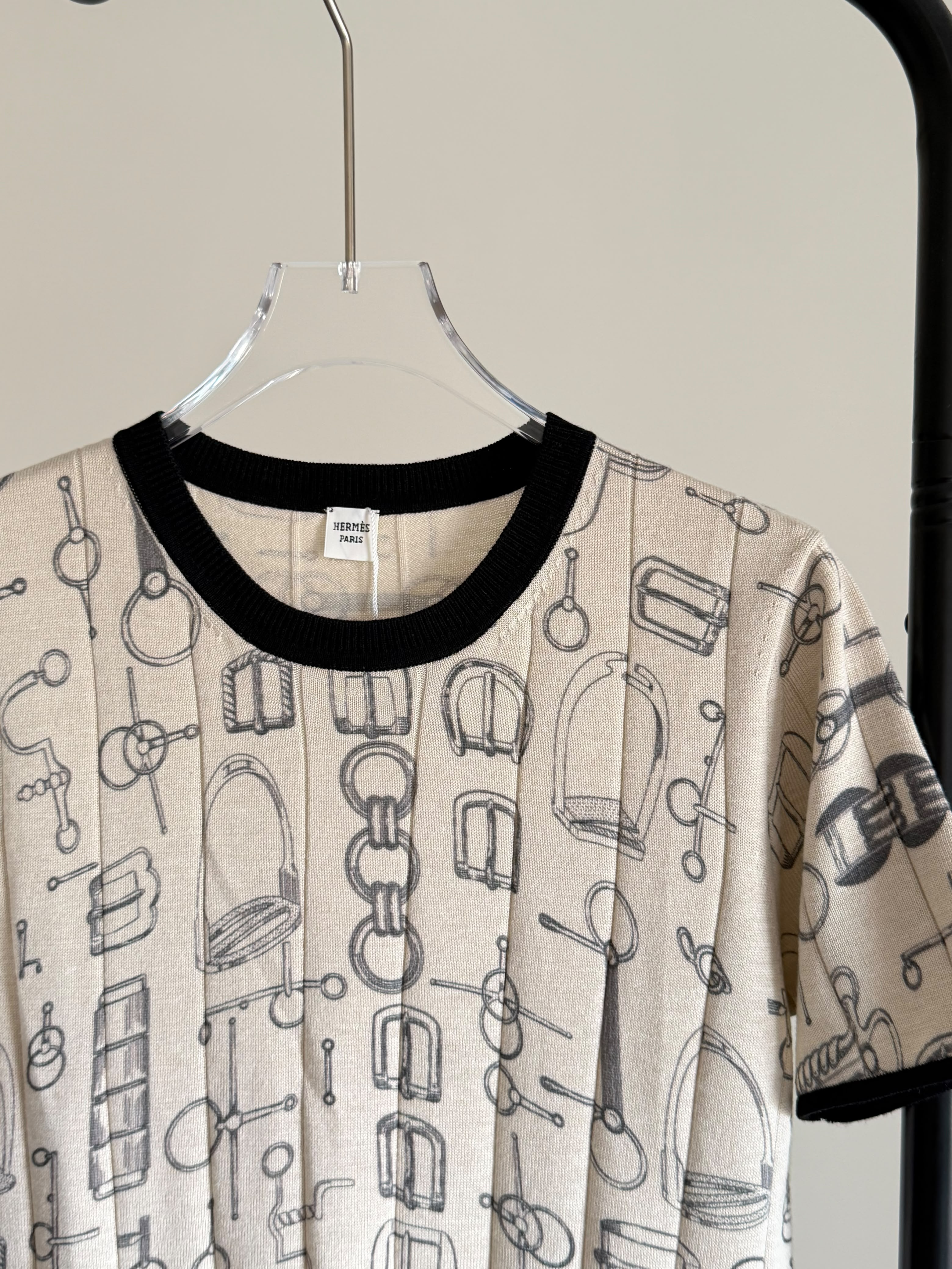 Hermes Cahier du Colporteur Short-Sleeve Sweater