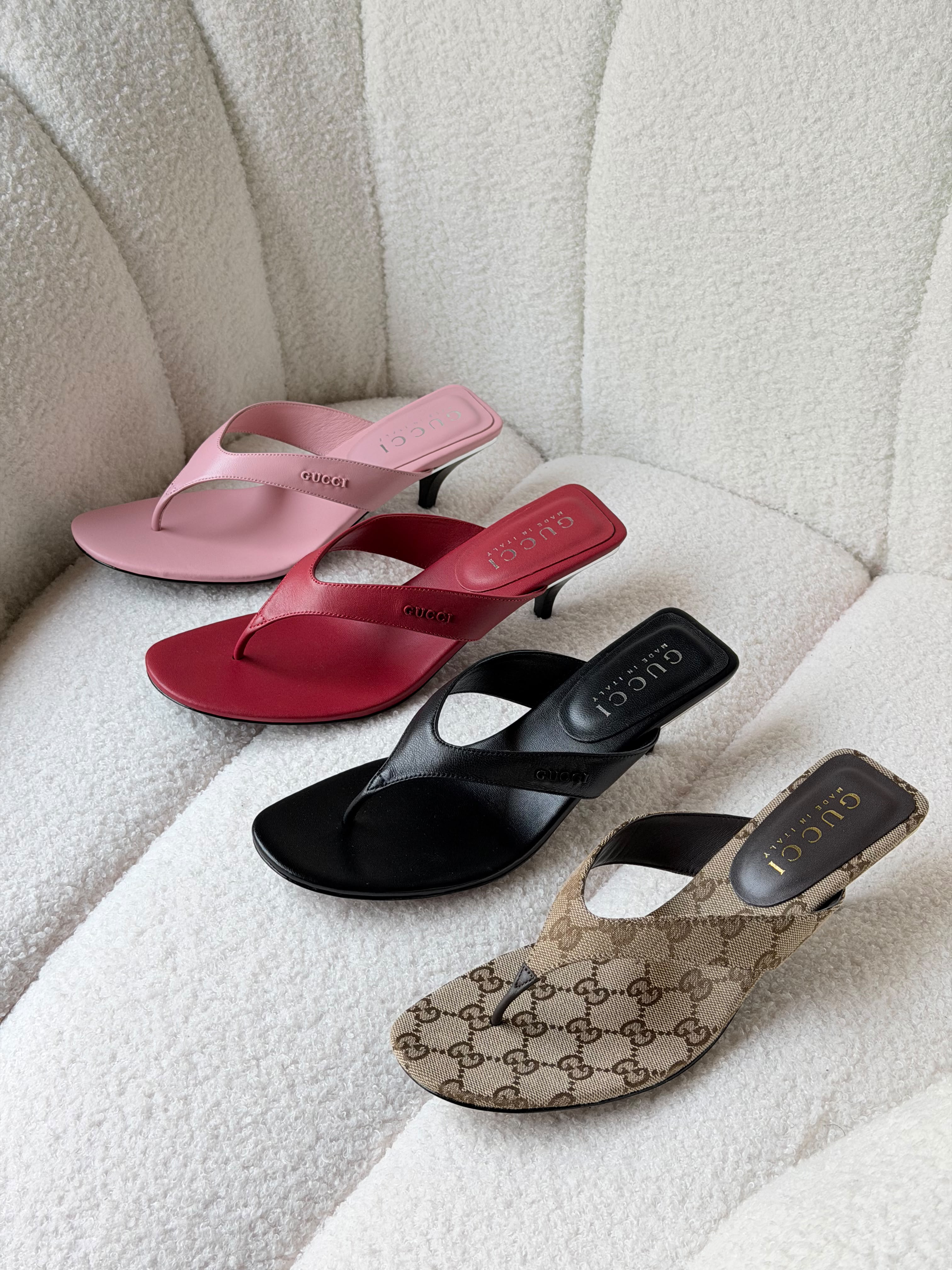 Gucci Vittoria Thong Sandals