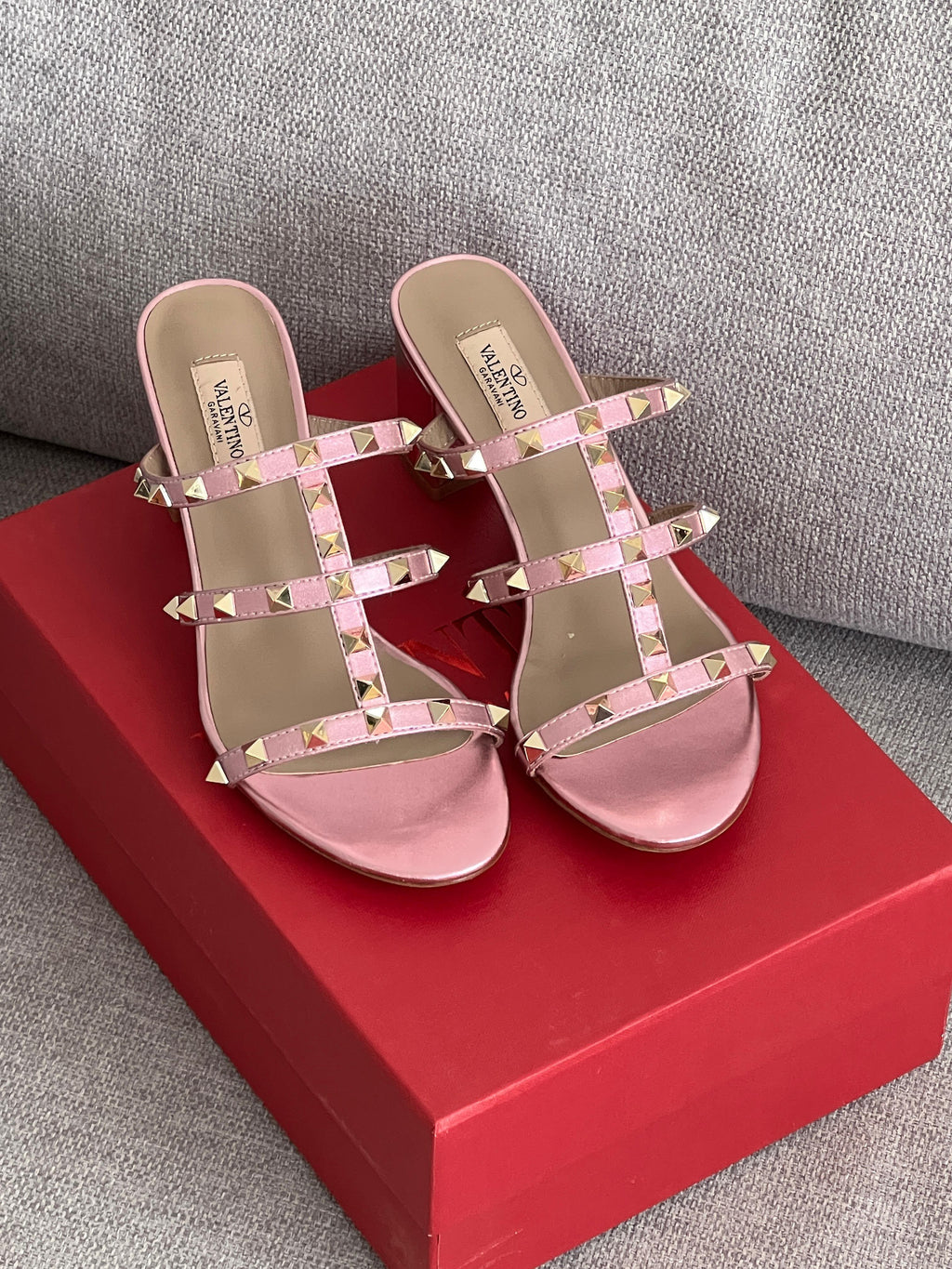 Valentino Garavani Rockstud Sandals
