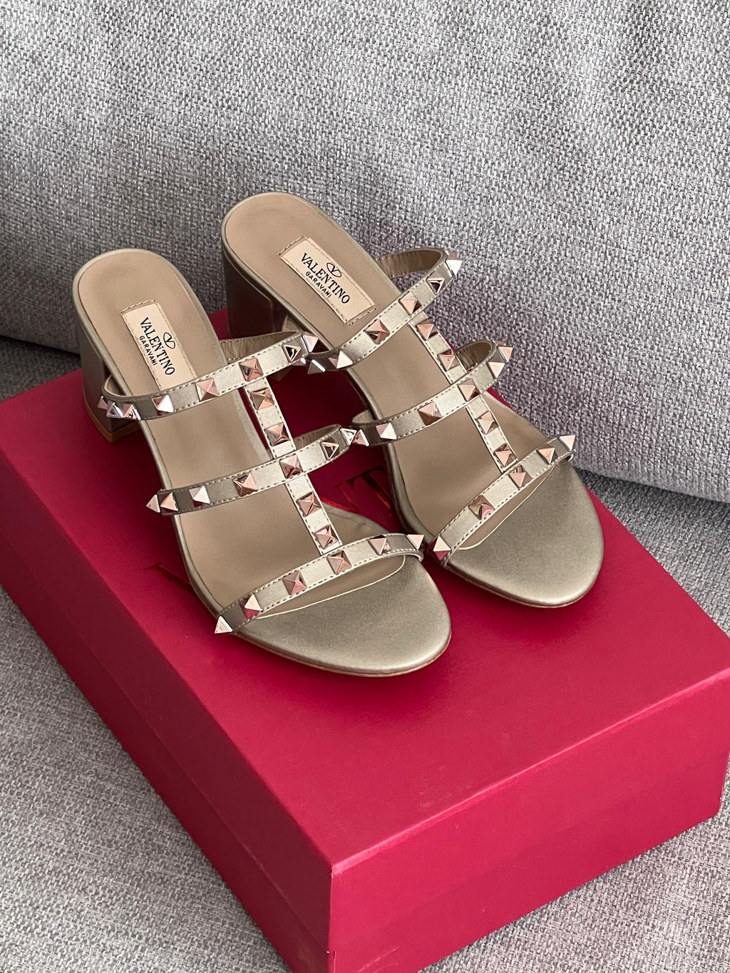 Valentino Garavani Rockstud Sandals