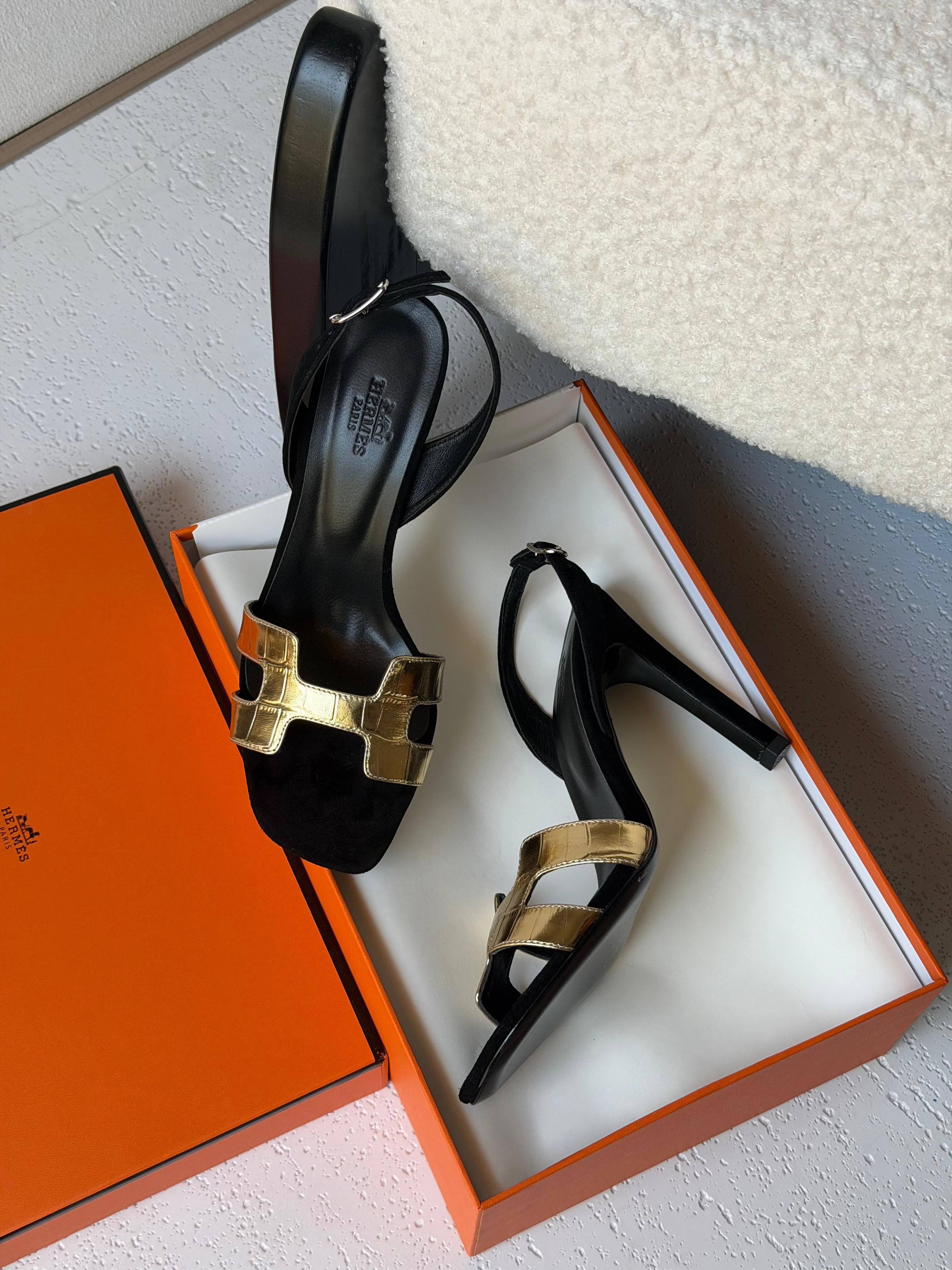 Hermes Holy Sandal