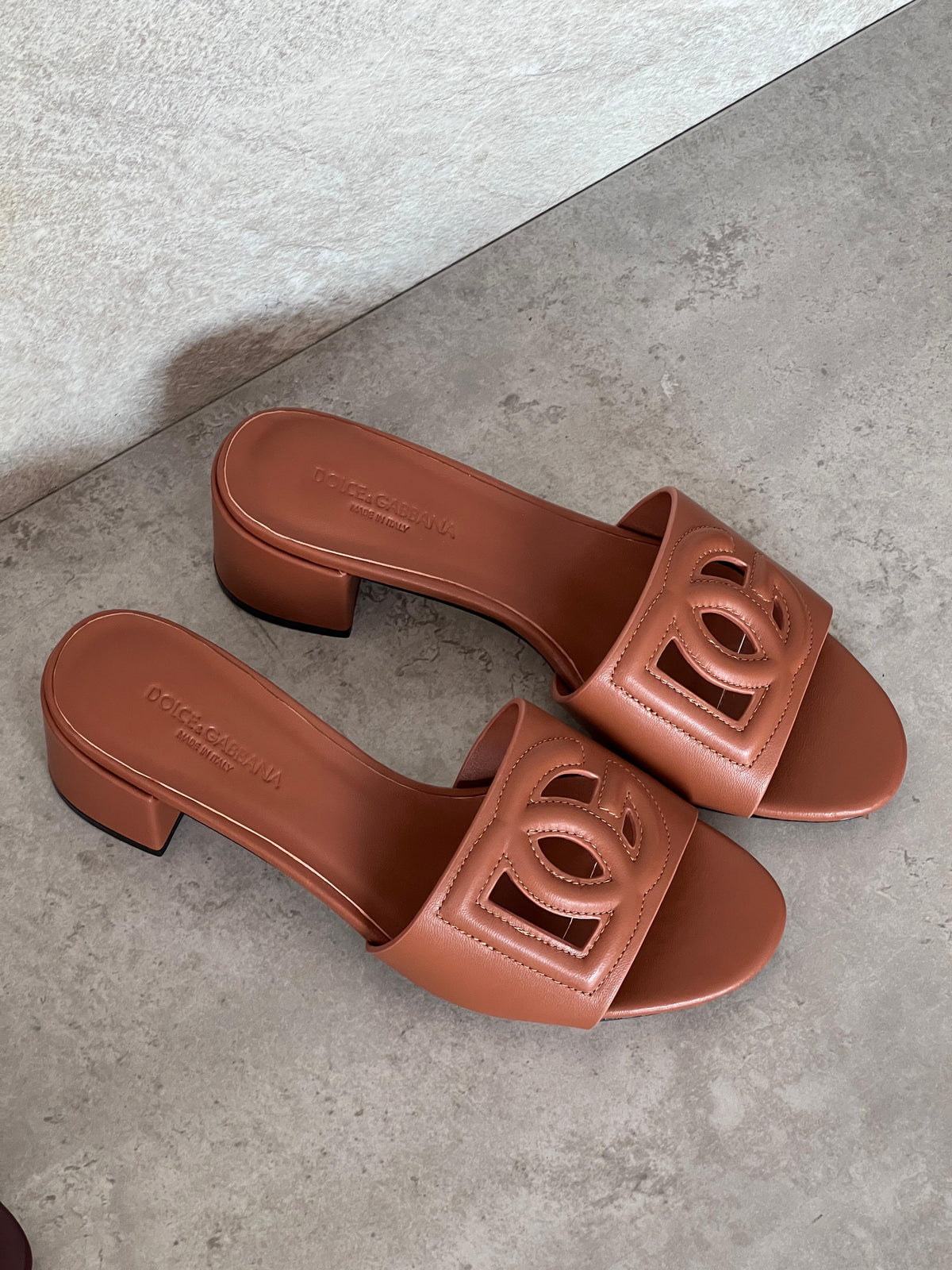 Dolce & Gabbana DG Millenials Leather Mules