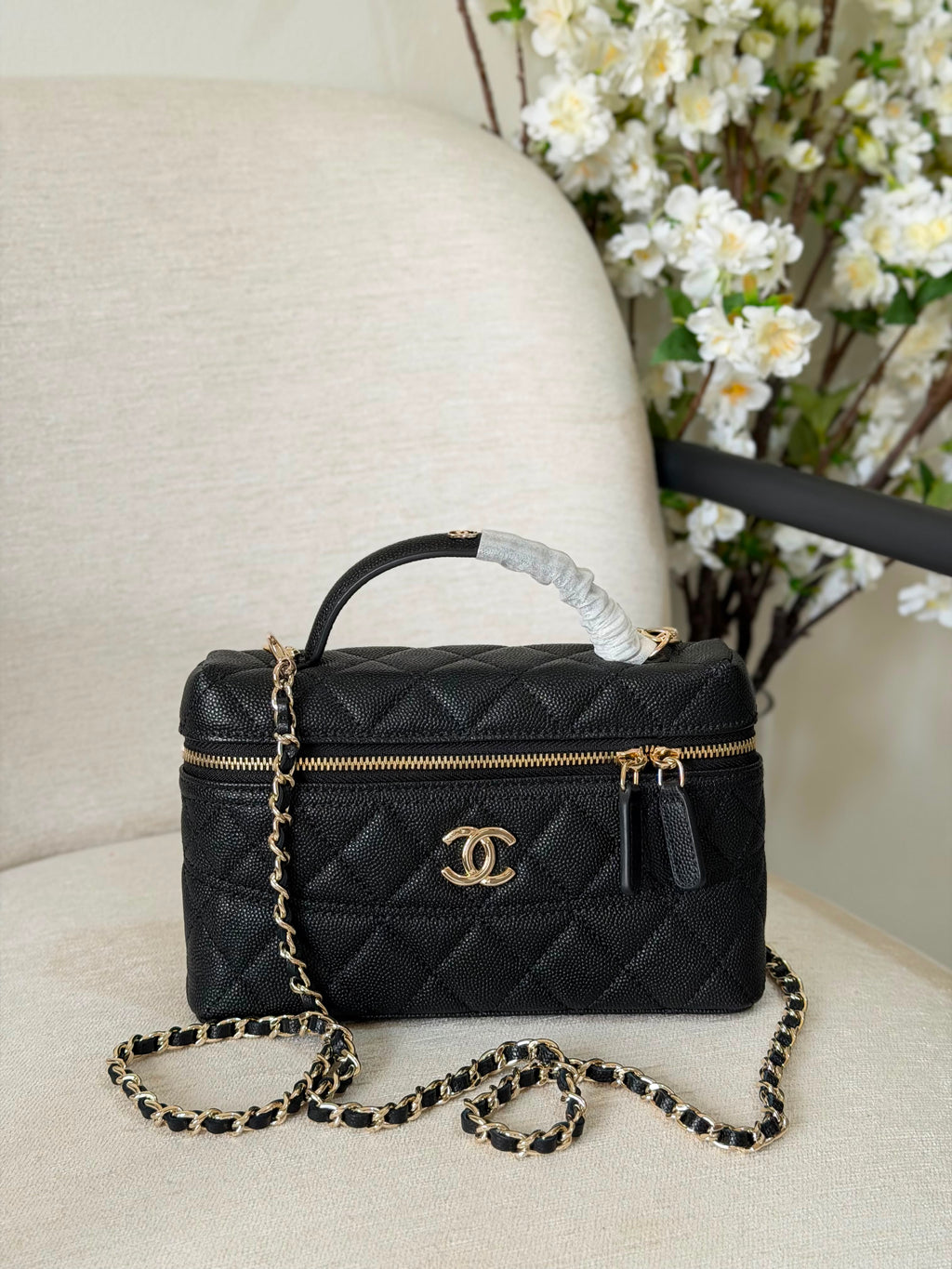 Chanel Caviar Quilted Trendy Handle Slim Vanity