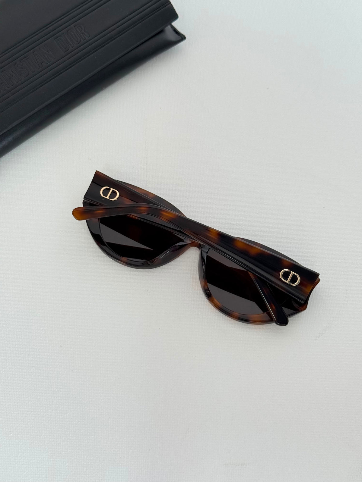 Dior Glow B1I Tortoiseshell Cat-Eye Sunglasses
