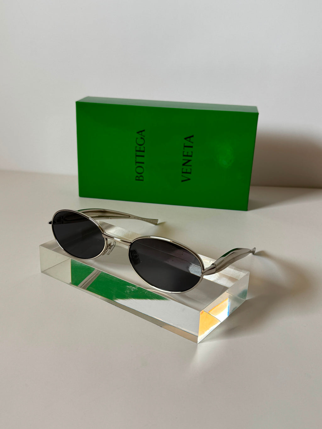 Bottega Veneta Sardine Oval Sunglasses