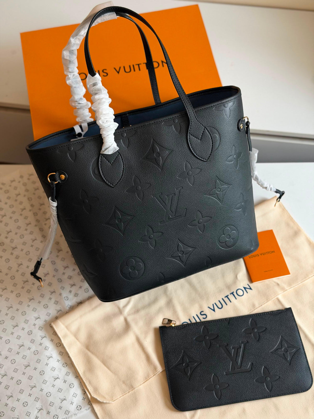 Louis Vuitton Neverfull MM Tote Bag