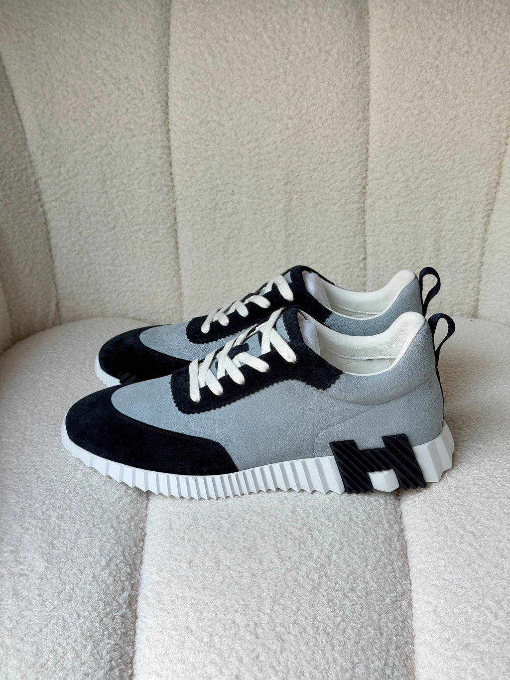 Hermes Bouncing Sneakers