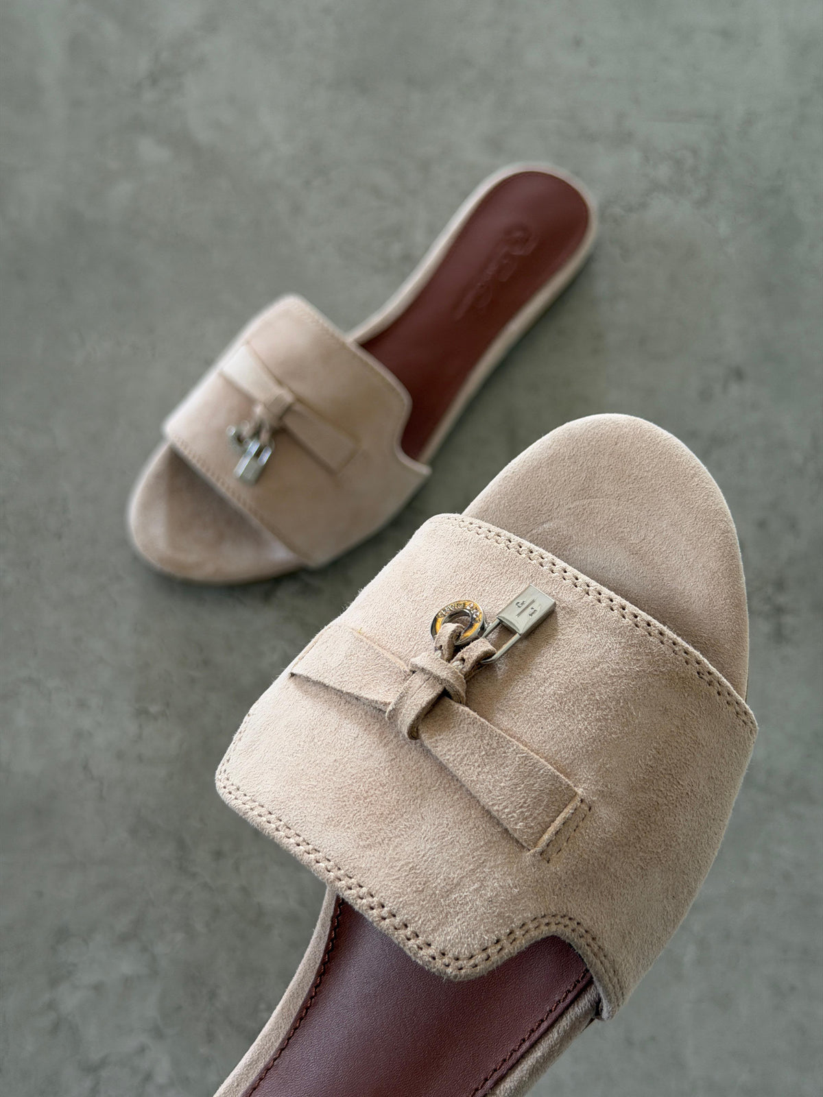 Loro Piana Summer Charms Flat