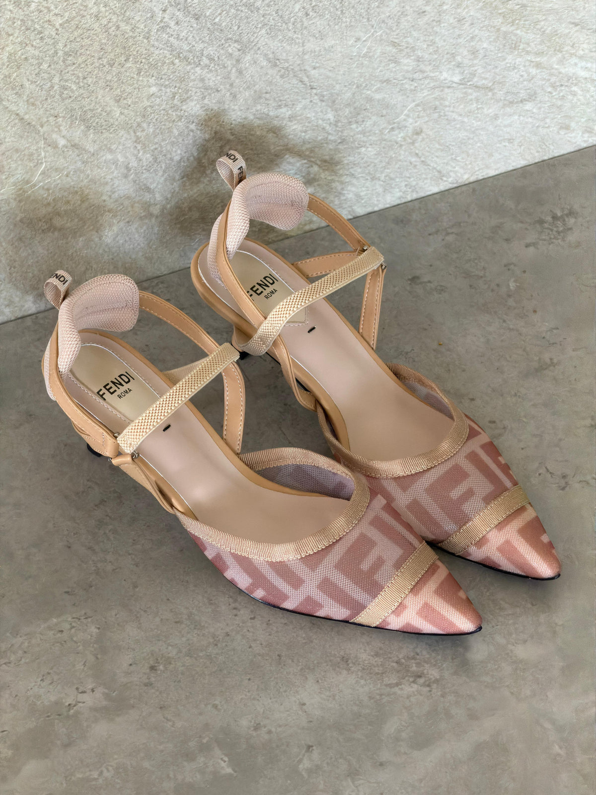 Fendi Colibrì Slingback Pumps