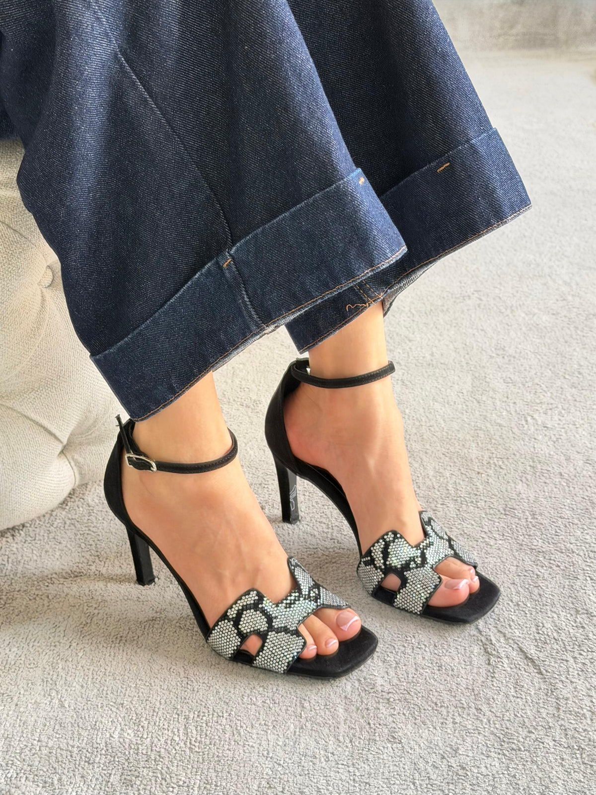 Hermes Oasis Strass Sandal