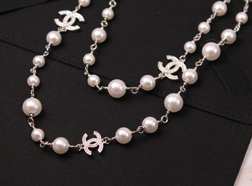 Chanel Crystal CC Glass Pearl Long Sautoir Necklace