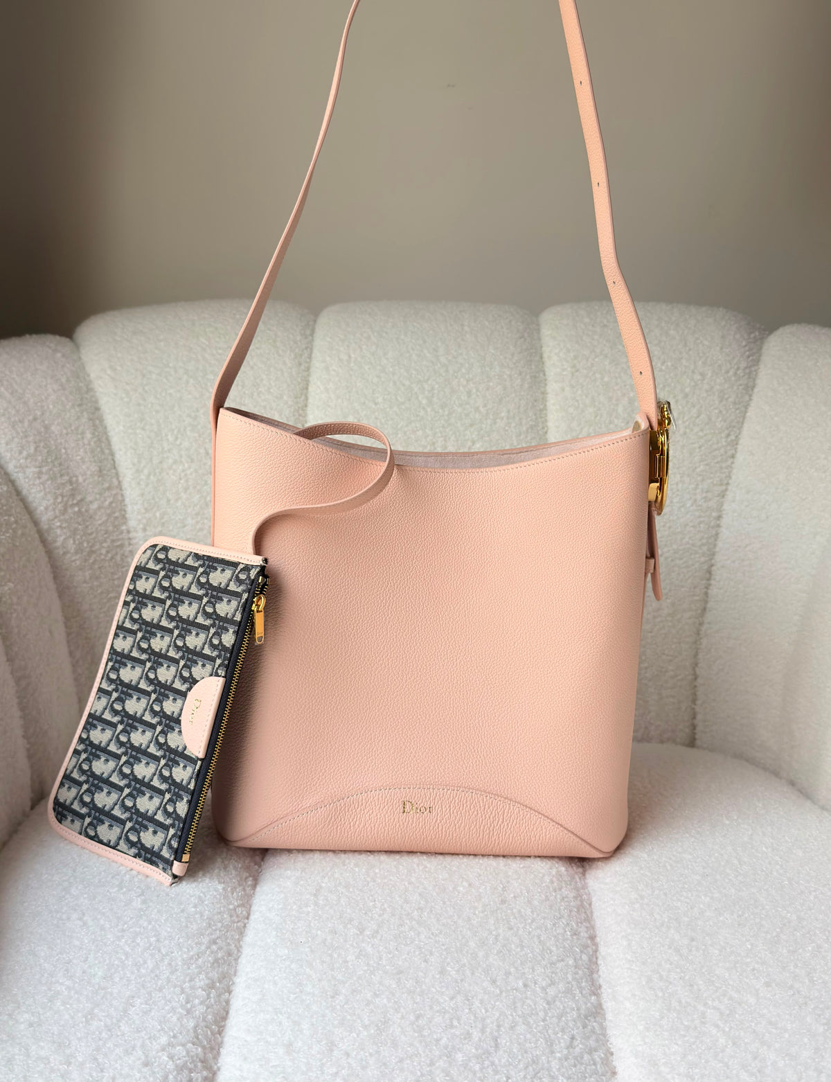 Dior Medaillon Bucket Bag (27 Cm)